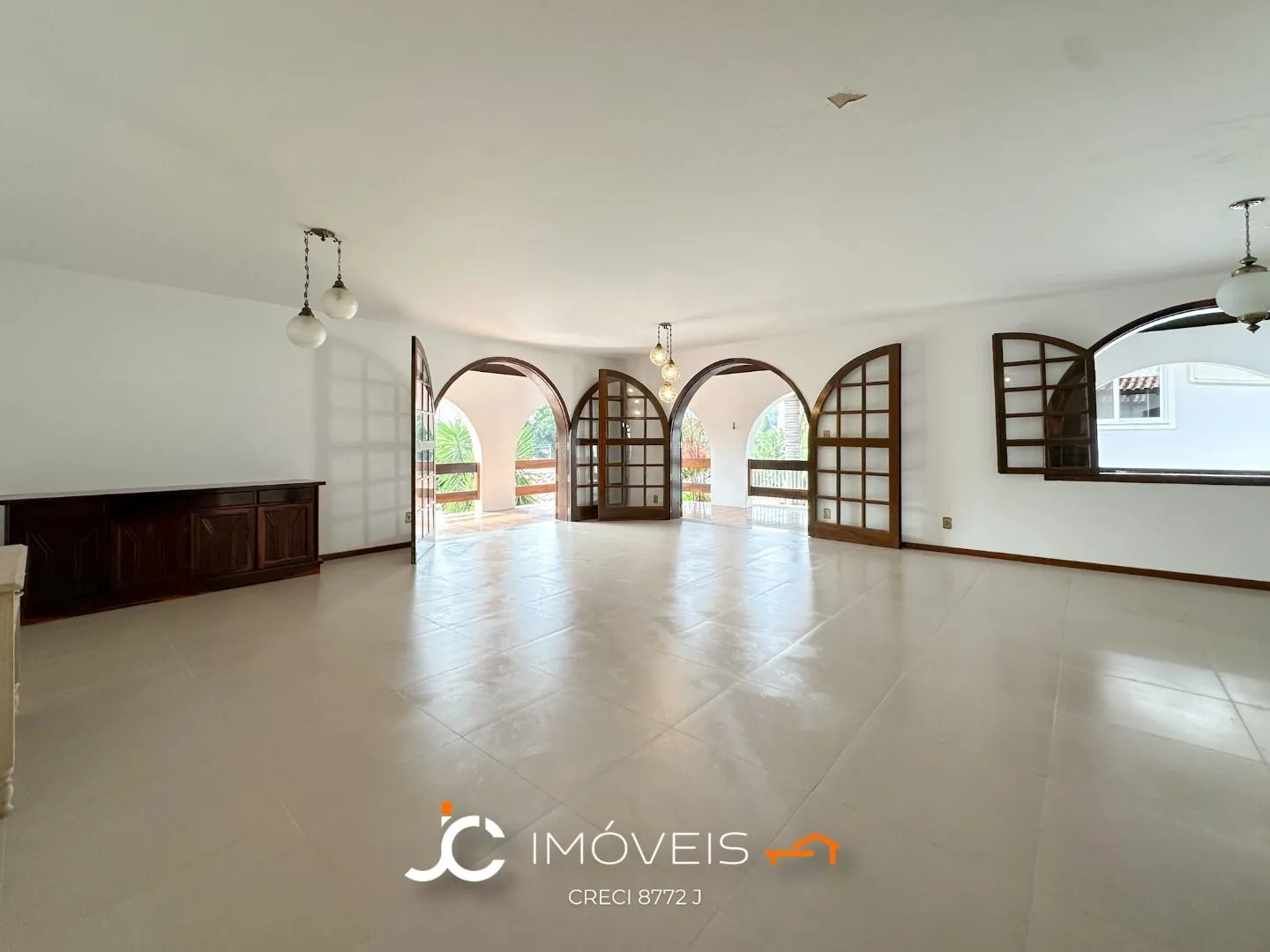 Casa · à venda · 4 quartos · 432m² · Velha, Blumenau
