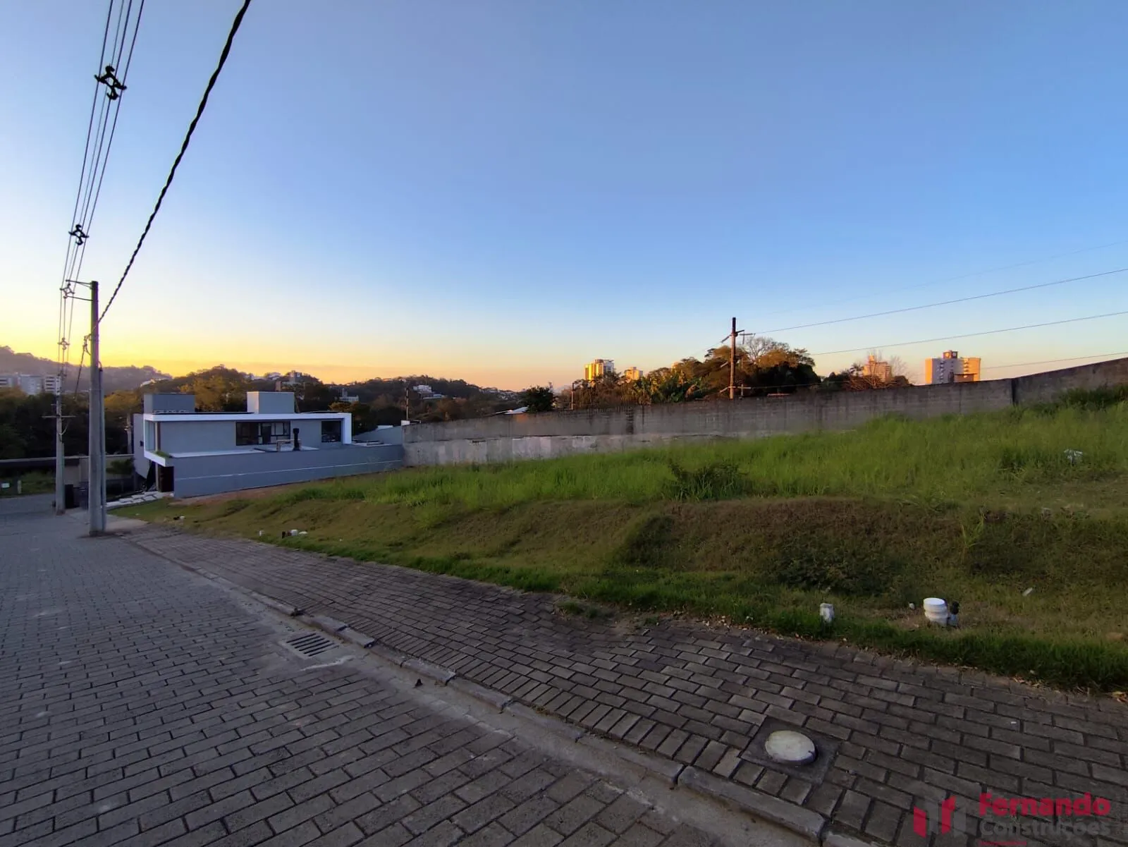 Bella Cittá - Terreno no condomínio fechado Bella Città com aproximadamente 291 m2 no bairro da Velha em Blumenau - SC - foto 1