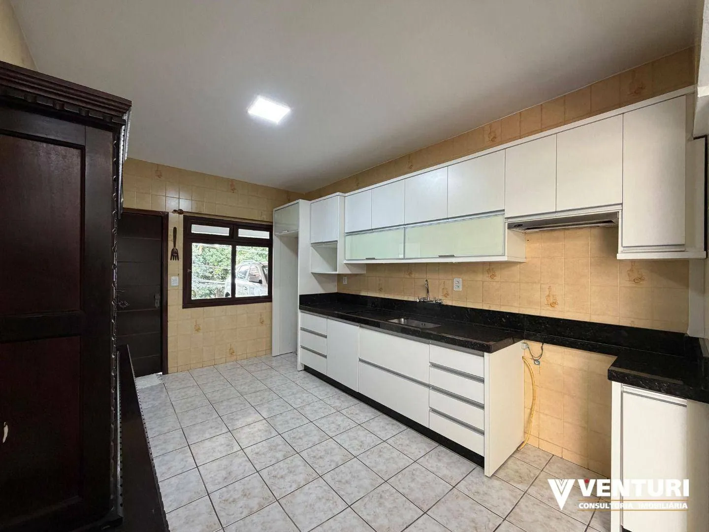 Casa com 9 salas para alugar, 284 m por R$ 5.850/mês - Velha - Blumenau/SC — foto 2