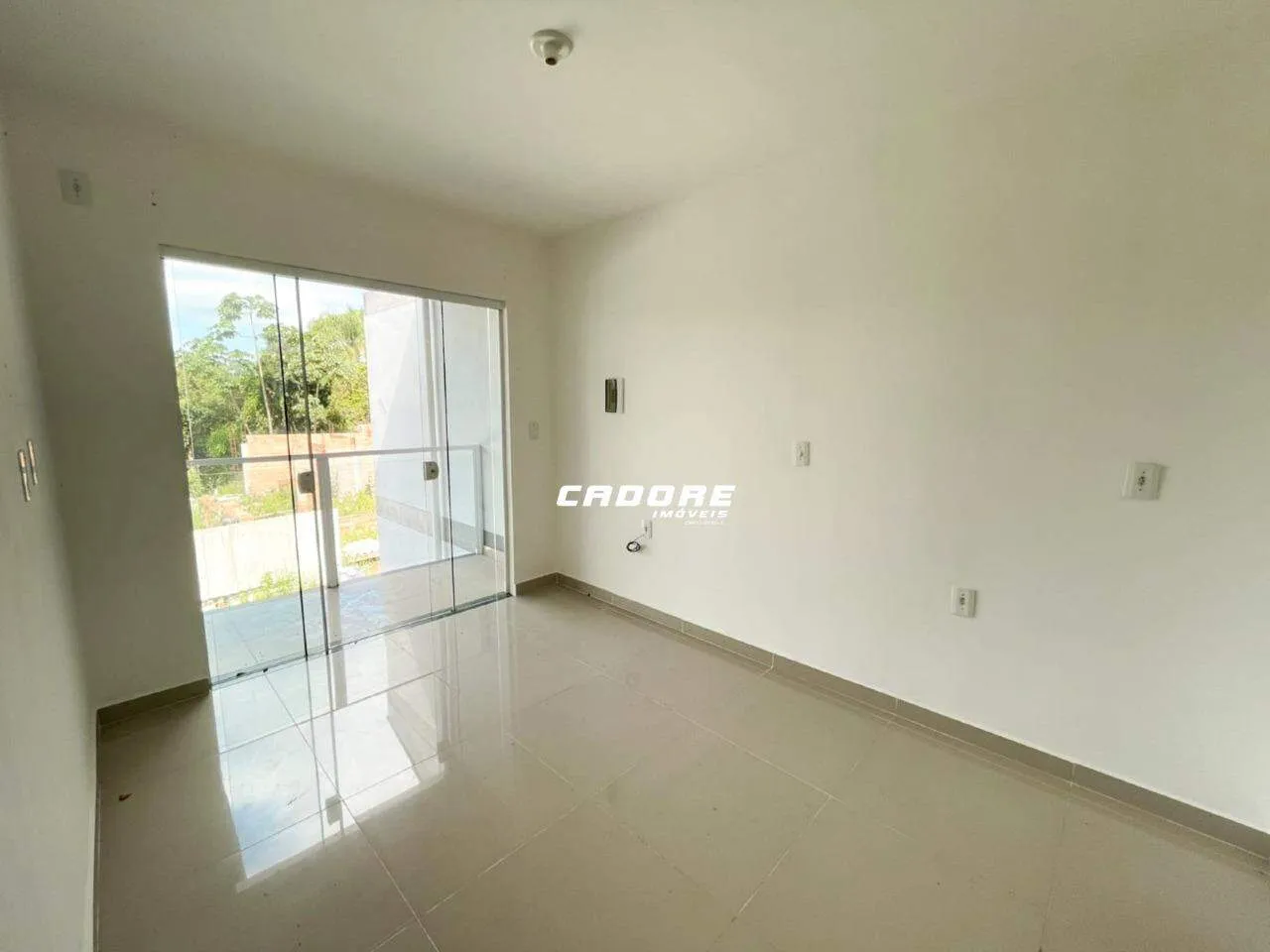 Sobrado com 2 suítes e 2 vagas no bairro Badenfurt | Cadore Imóveis — foto 4