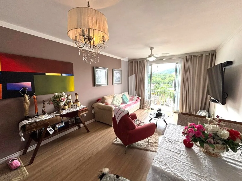 Apartamento semi mobiliado no Centro - foto 1