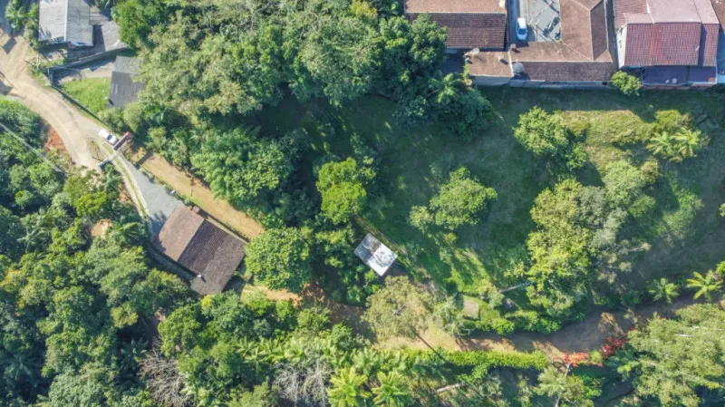 Sítio à venda, com terreno medindo 15.580m por R$ 700.000,00, no bairro Itoupava Central em Blumenau/SC - foto 1