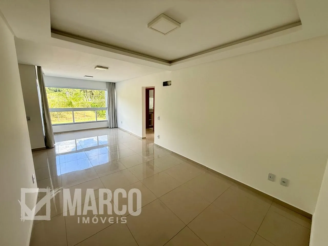 Apartamento com Suíte e 2 Vagas no Centro de Pomerode/SC — foto 3