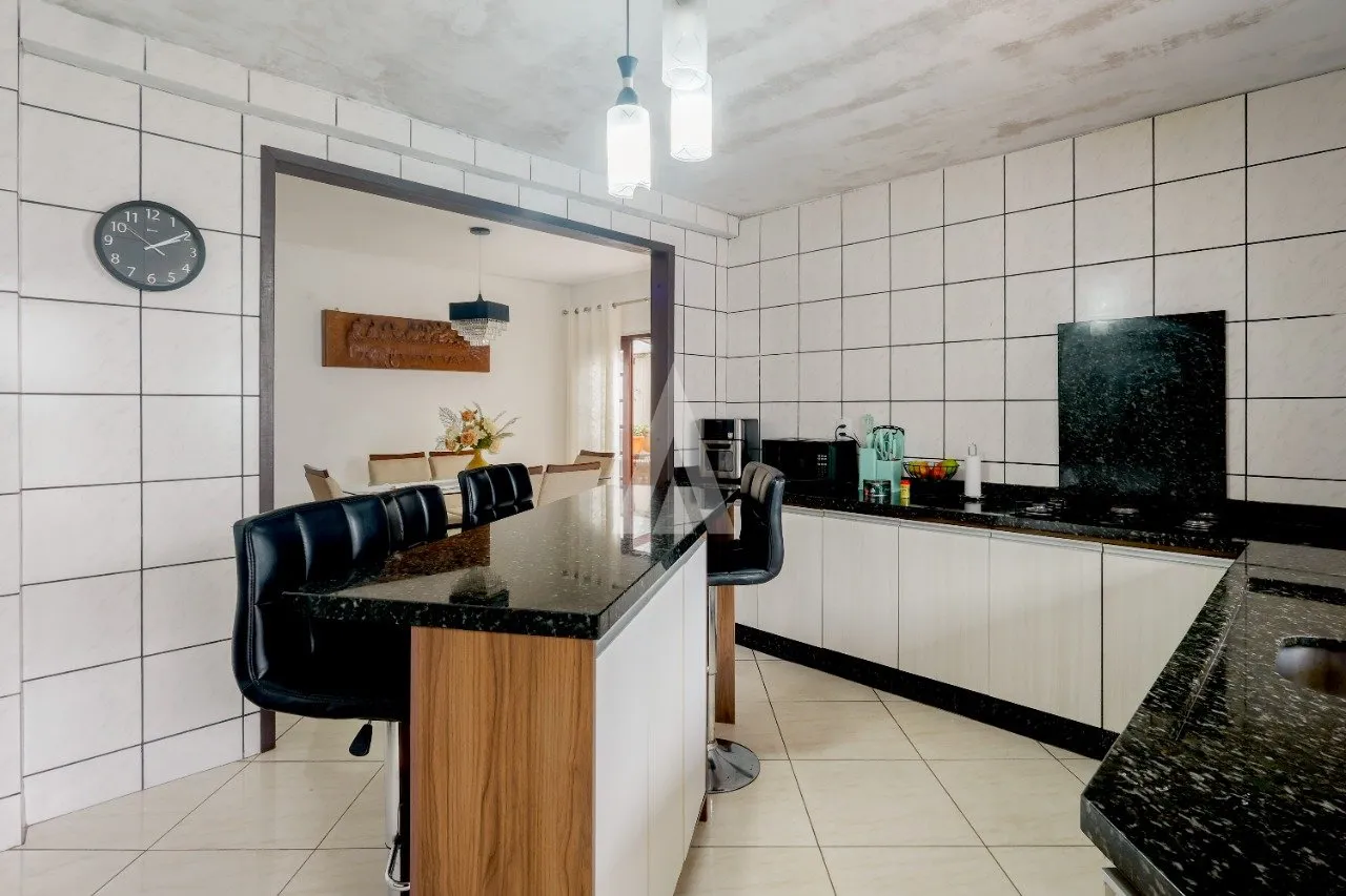 Casa com 3 quartos à venda no bairro Glória em Joinville-SC por R$890.000,00. — foto 6