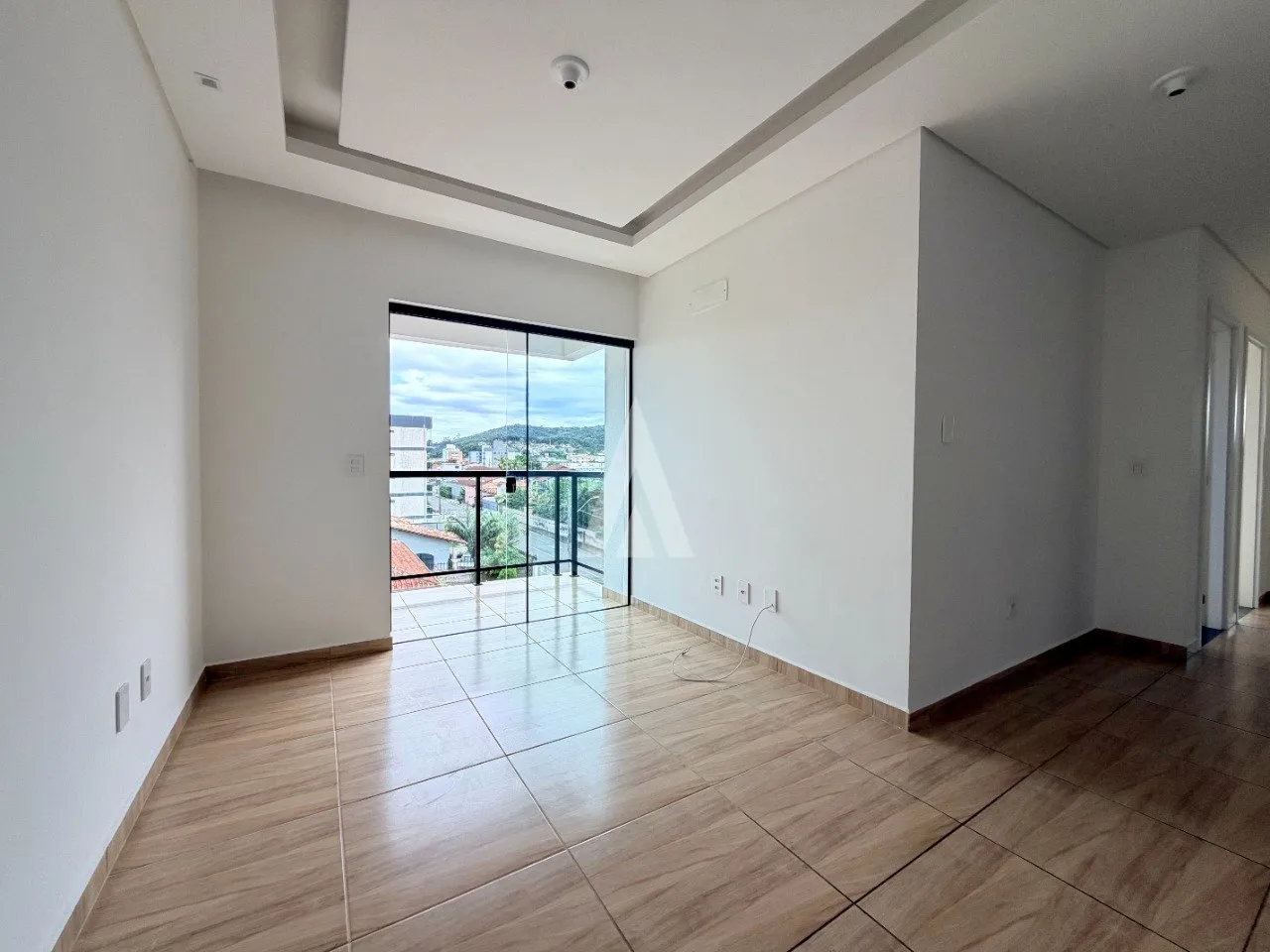 Apartamento com 3 quartos à venda no bairro Jardim Iririú em Joinville-SC por R$345.000,00. - foto 1