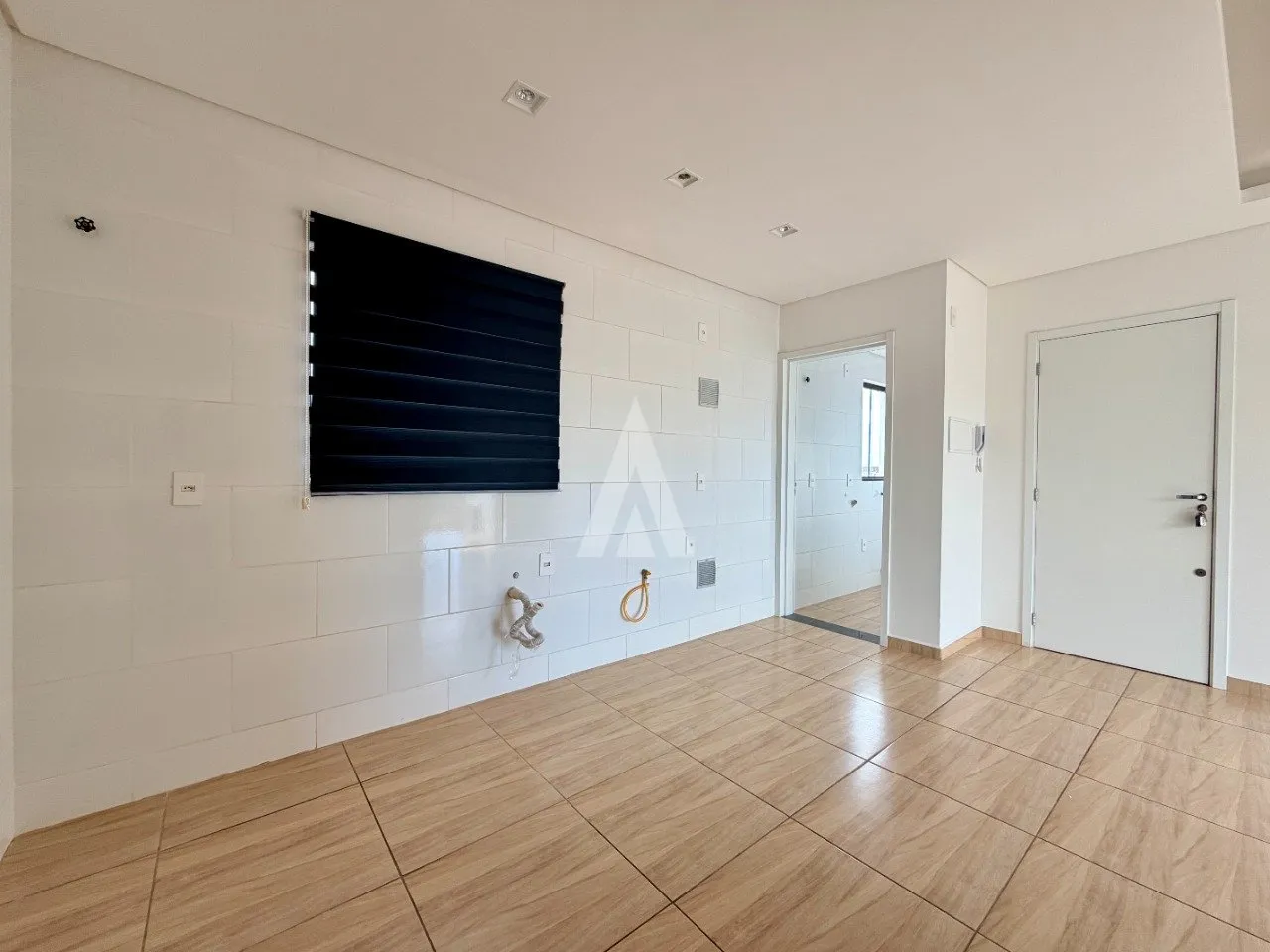 Apartamento com 3 quartos à venda no bairro Jardim Iririú em Joinville-SC por R$345.000,00. — foto 4