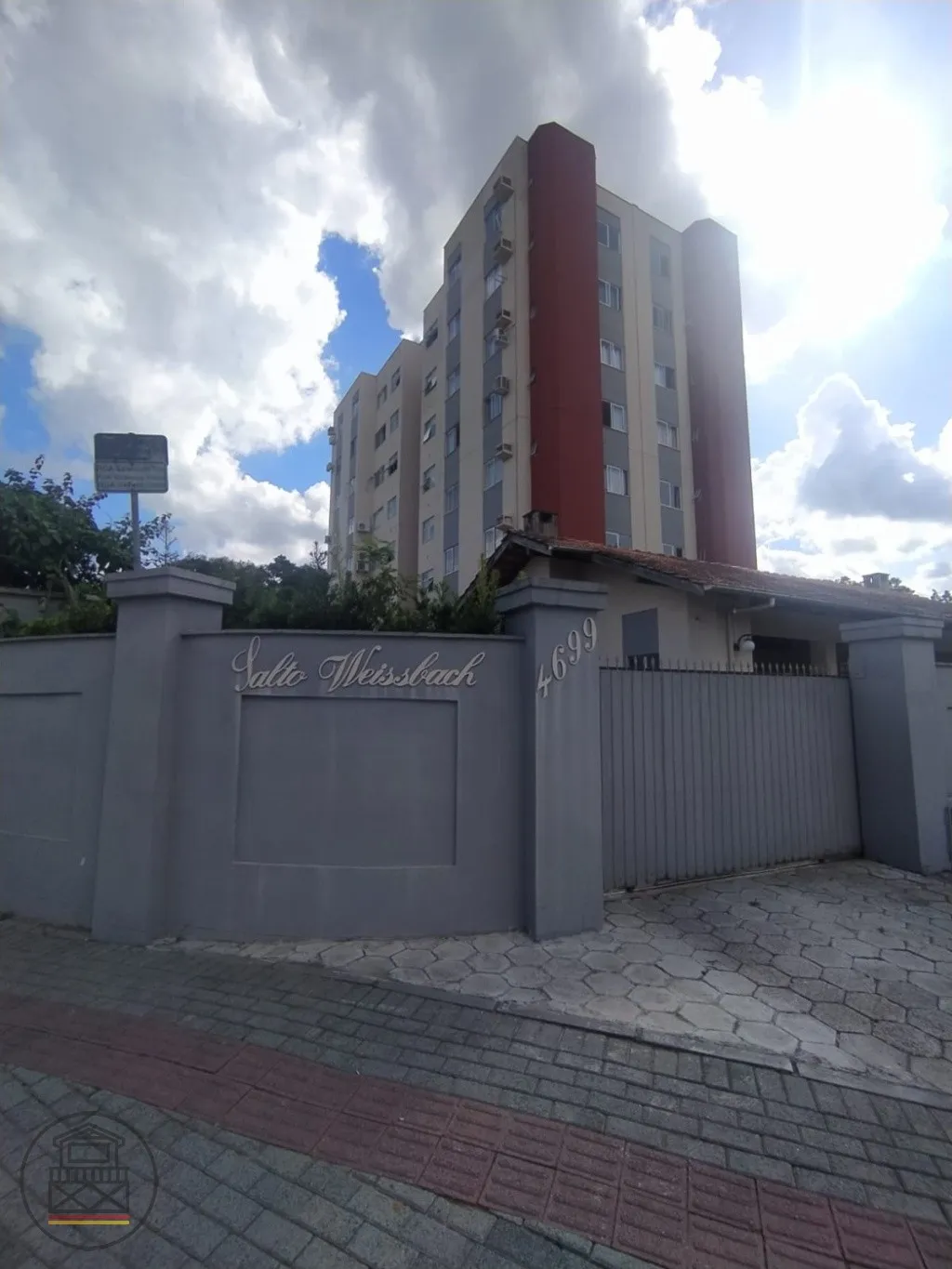 Apartamento de 03 dormitórios com 01 vaga de garagem. — foto 2