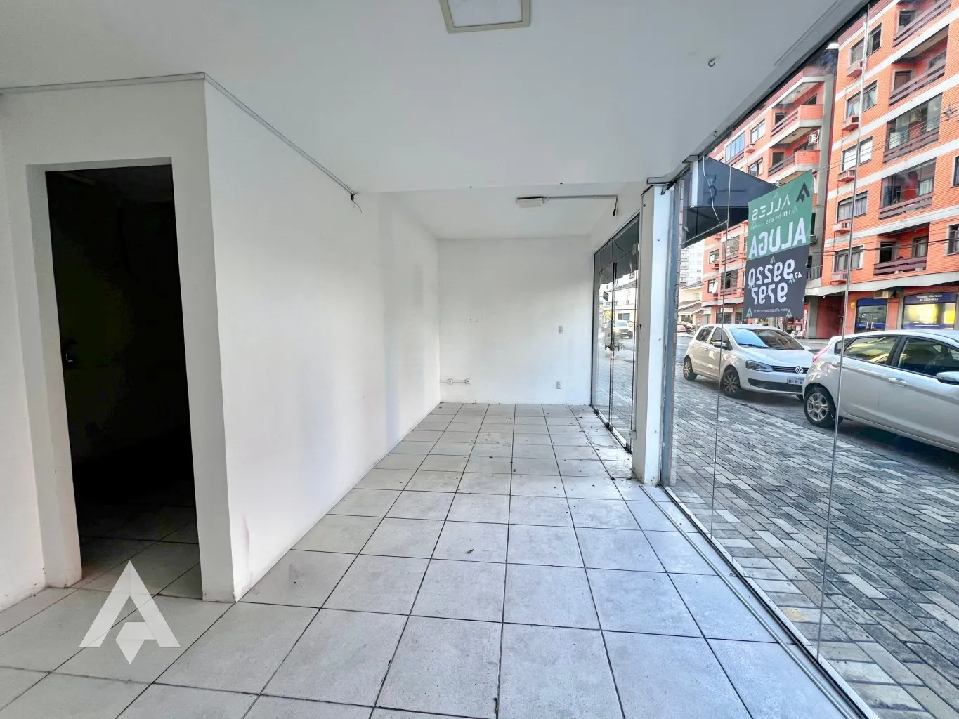 Loja térrea com 46m para locação com R$ 2.300,00 - Bairro Vila Nova - Blumenau/SC — foto 7