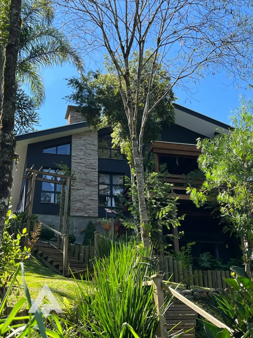 Casa com 2 dormitórios à venda por R$ 1.750.000,00 - Bairro Alto Cedros - Rio Dos Cedros/SC - foto 1