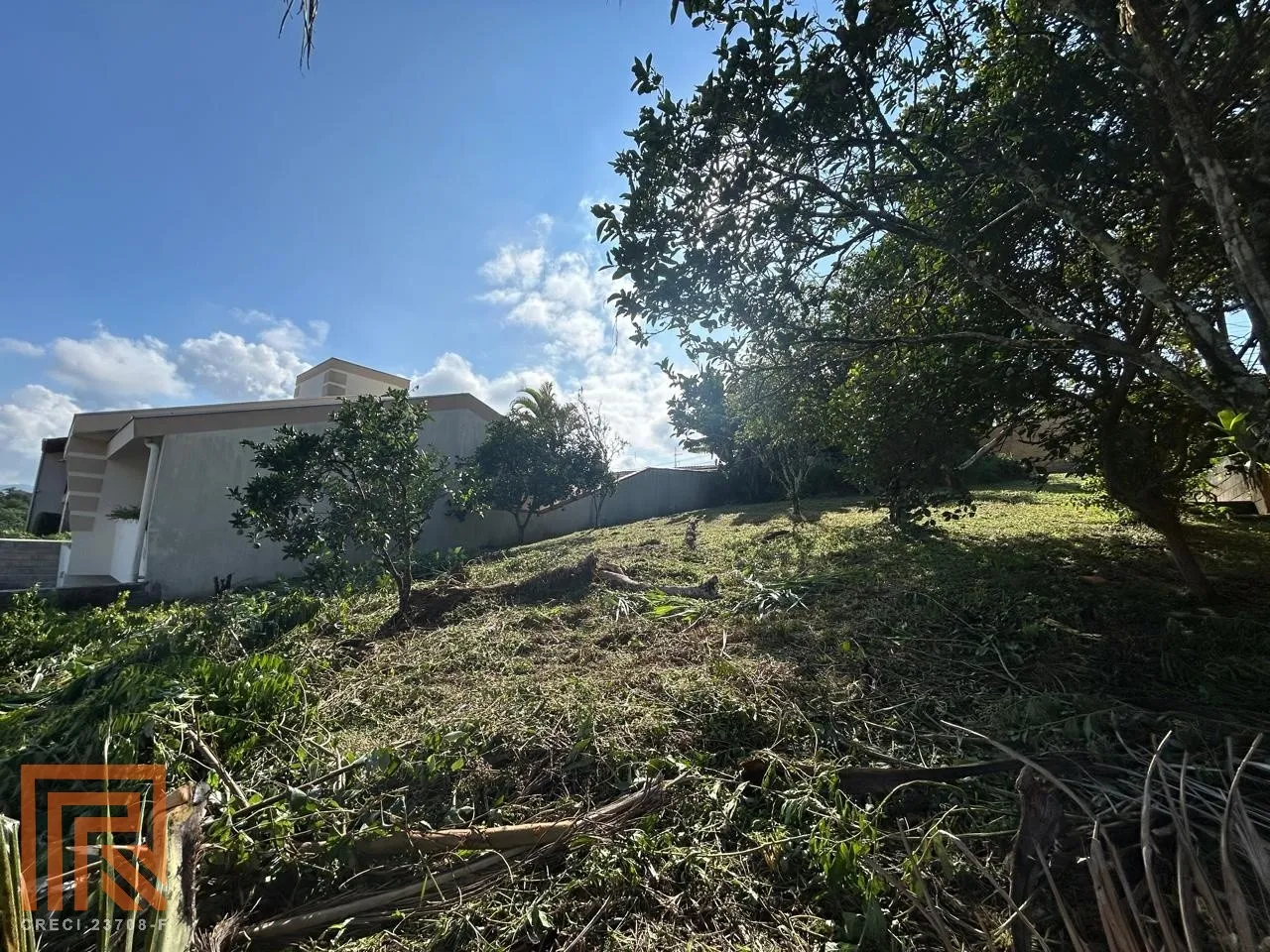 Terreno com 420 metros próximo ao terminal da Agua Verde. — foto 2