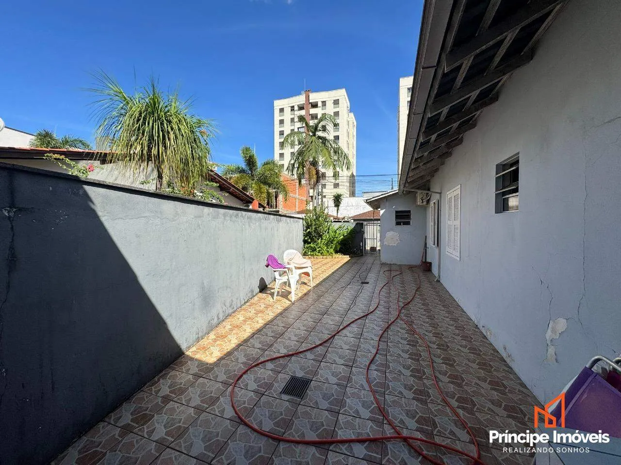 Casa com 3 quartos no América em Joinville — foto 6