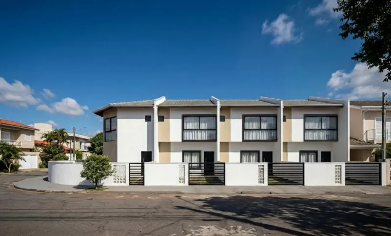 Sobrado Novo em Construção | 2 Suítes e 2 Vagas no Danúbio - Passo Manso. - foto 1