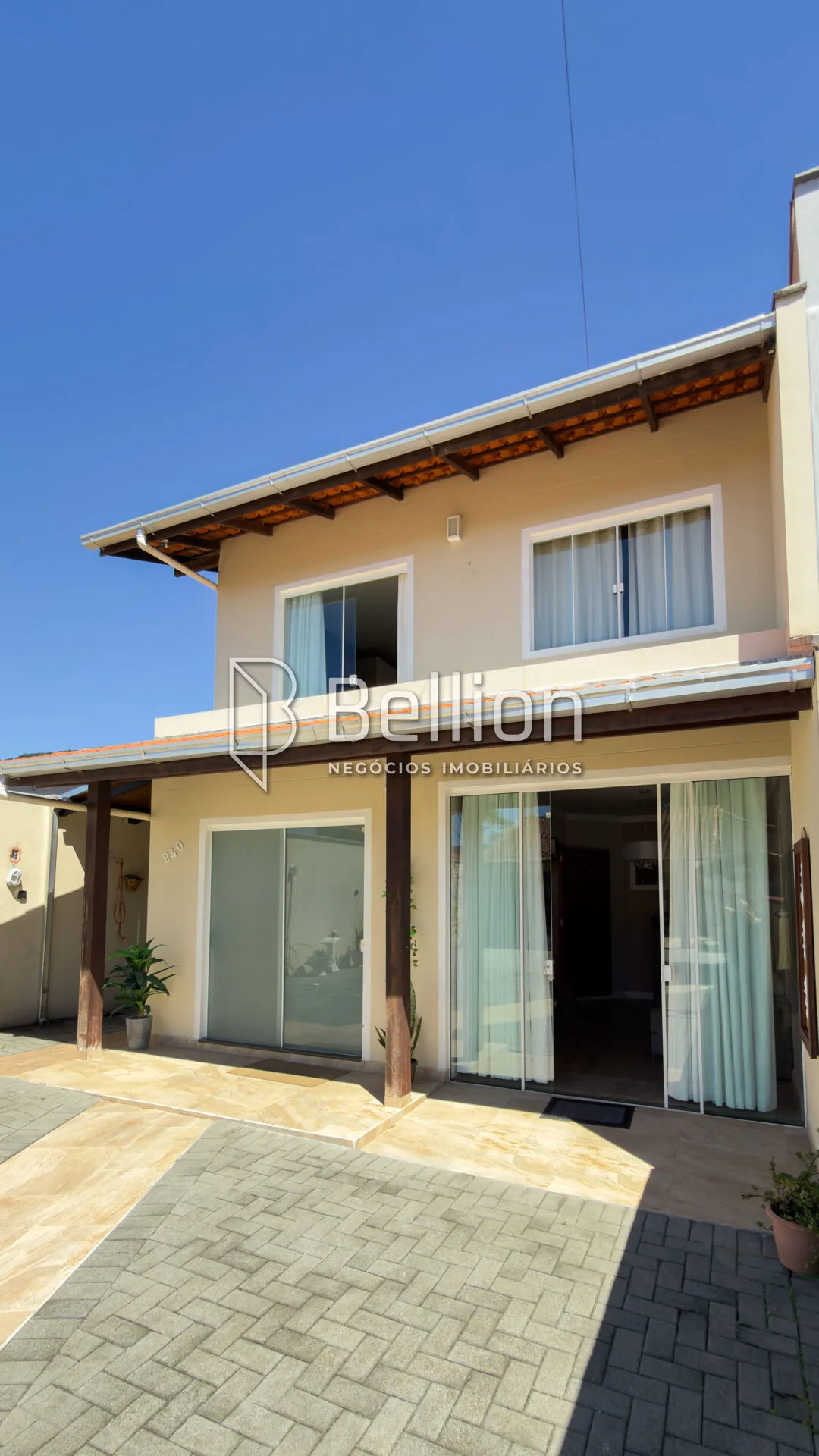 Sobrado com 3 quartos, 444m de terreno e piscina na Estrada das Areias em Indaial — foto 3