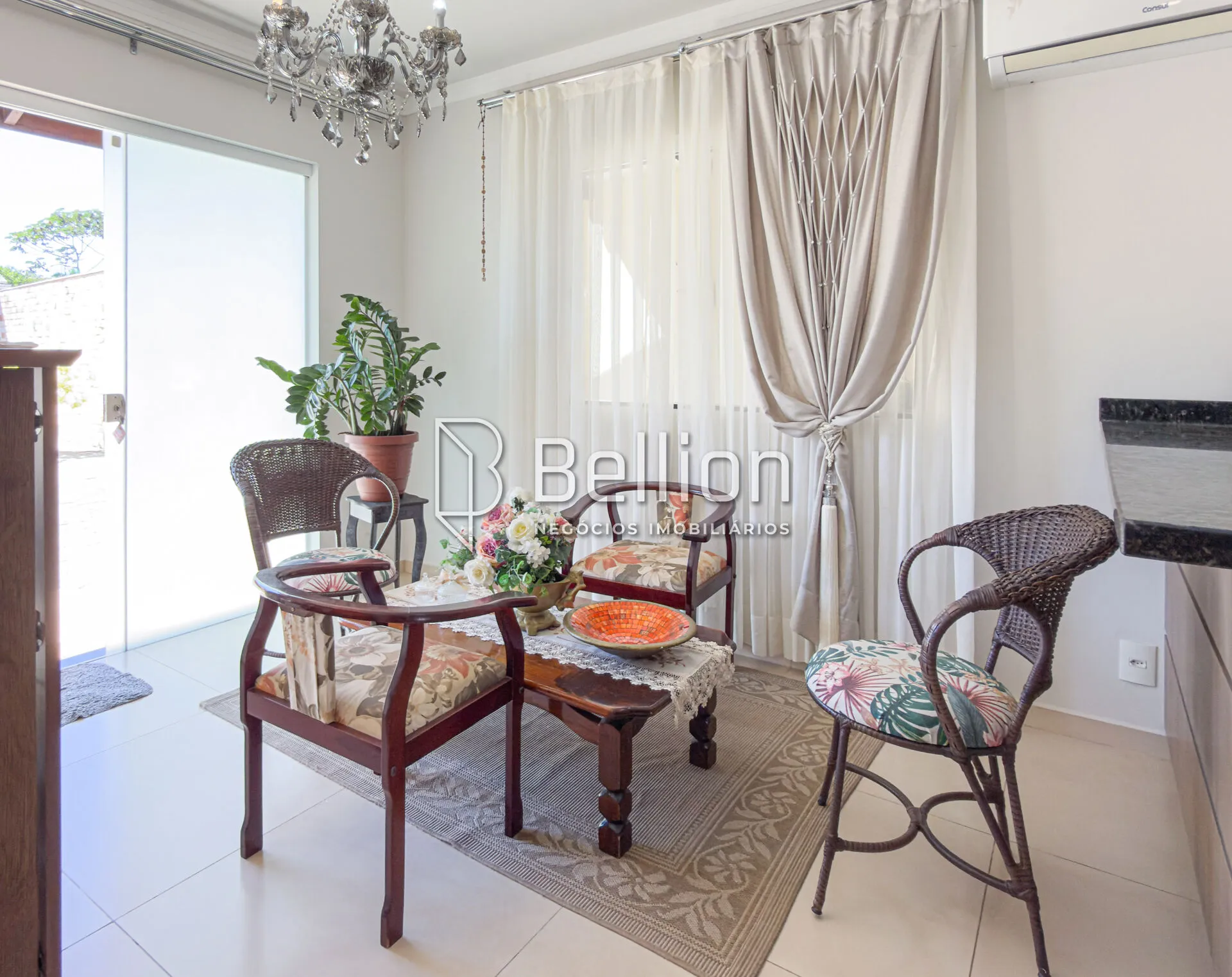 Sobrado com 3 quartos, 444m de terreno e piscina na Estrada das Areias em Indaial — foto 7