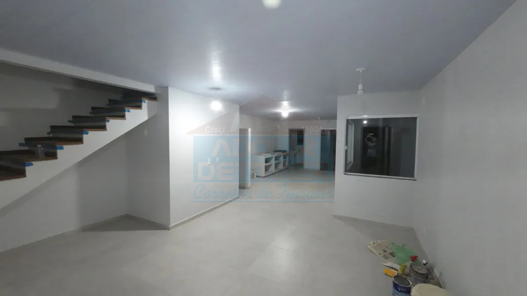 Sobrado em Alvenaria, 133m², 3 quartos, suíte, sacada, churrasqueira, B. Vila Nova, Joinville, SC — foto 2
