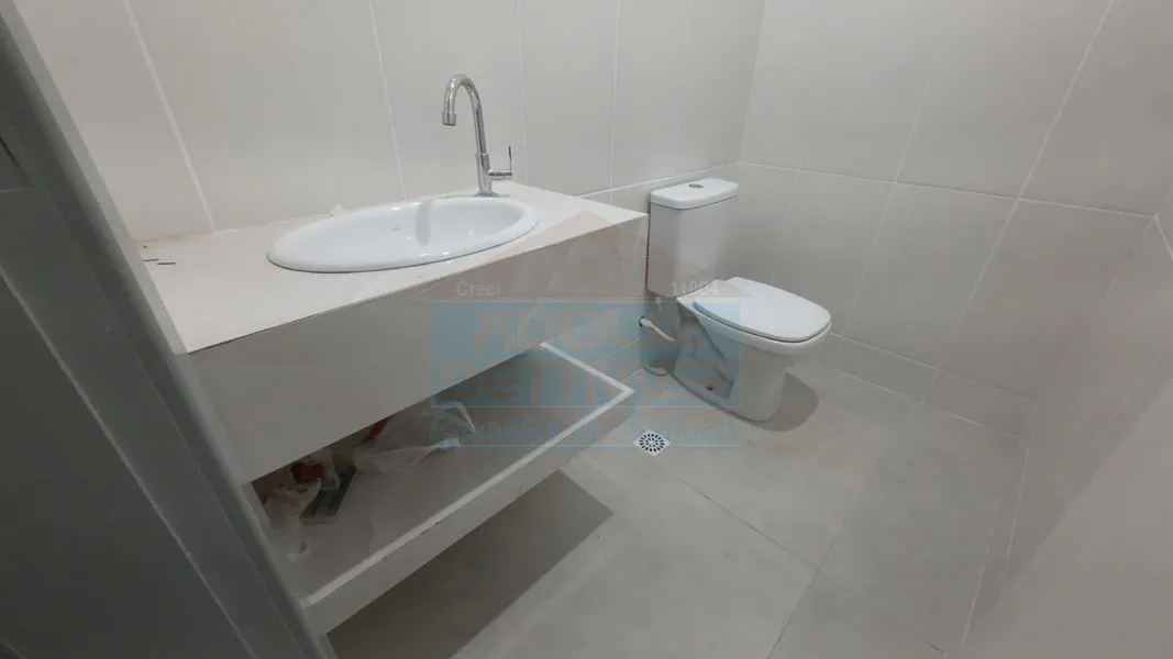 Sobrado em Alvenaria, 133m², 3 quartos, suíte, sacada, churrasqueira, B. Vila Nova, Joinville, SC — foto 6