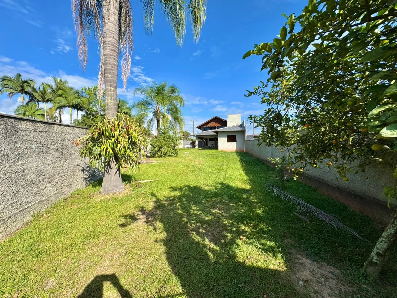 Uma excelente casa para quem busca espaço, conforto e potencial de valorização! — foto 3