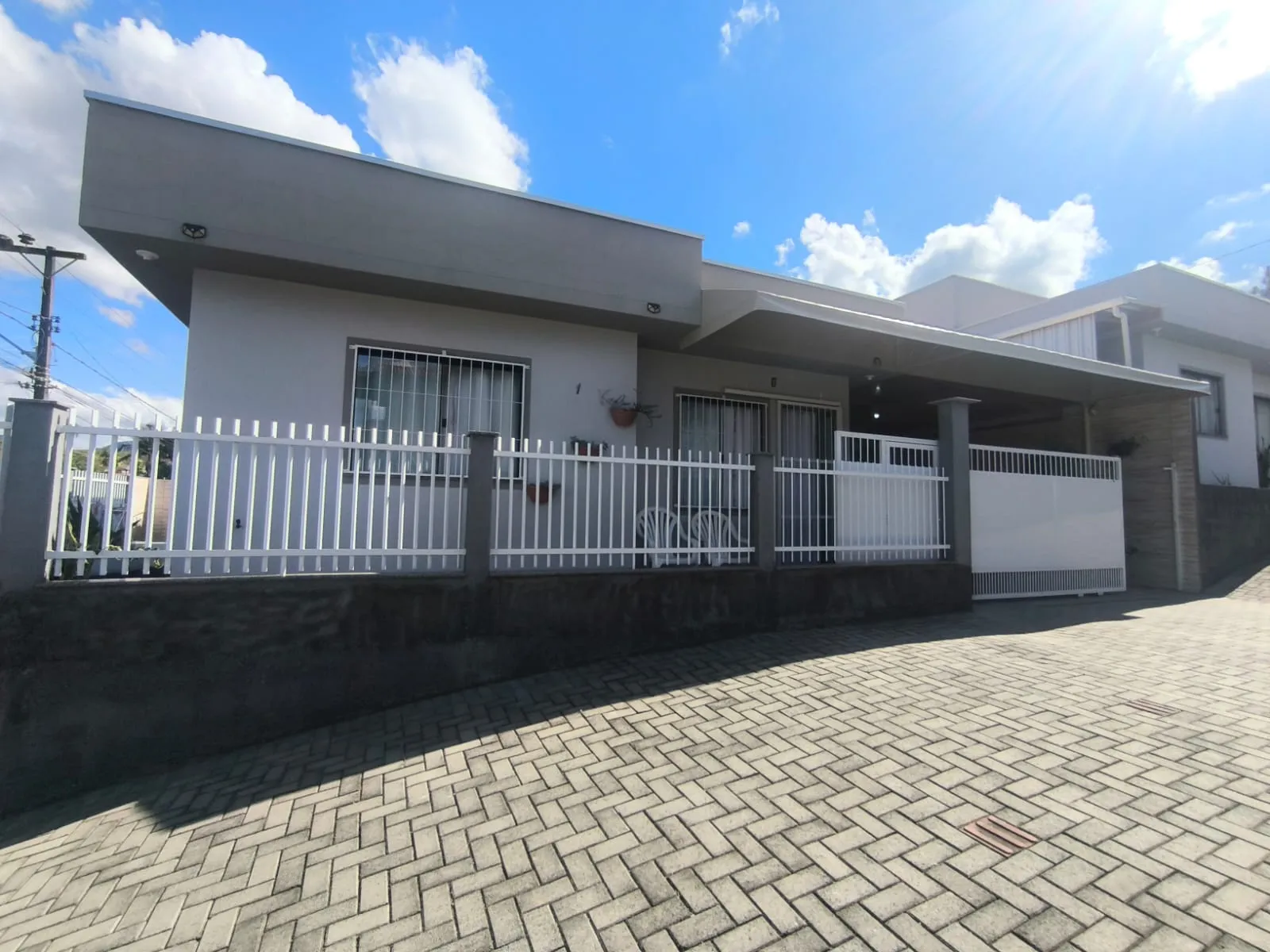 CASA À VENDA/ TROCA EM TIMBÓ  BAIRRO ARAPONGUINHAS - foto 1