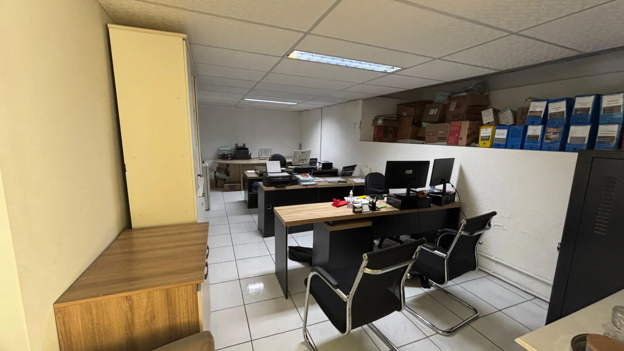 Excelente oportunidade para quem busca espaço, versatilidade e uma localização estratégica! - foto 1