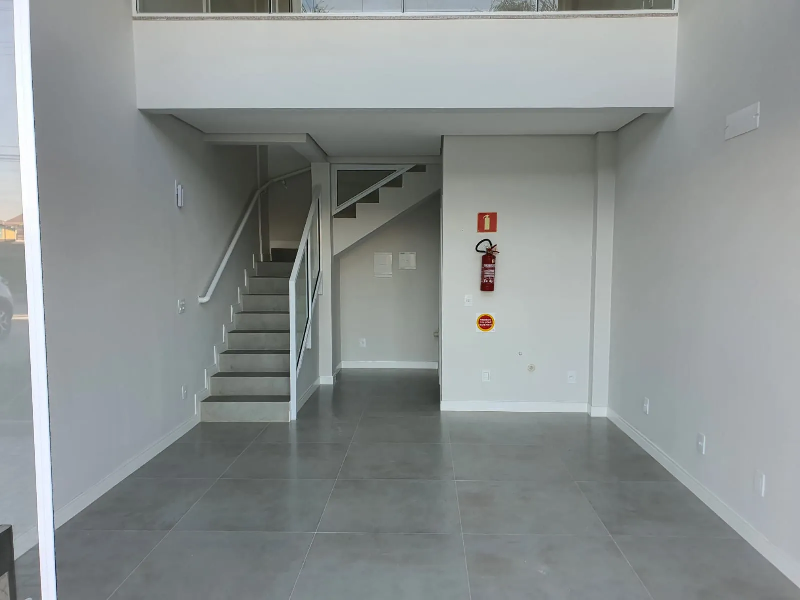 Excelente Loja Comercial Paralelo a BR 101 em Barra Velha — foto 7