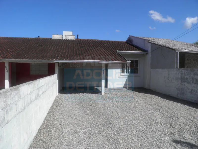 Casa Alvenaria casa geminada - Bairro Bom Retiro - Joinville - SC — foto 2