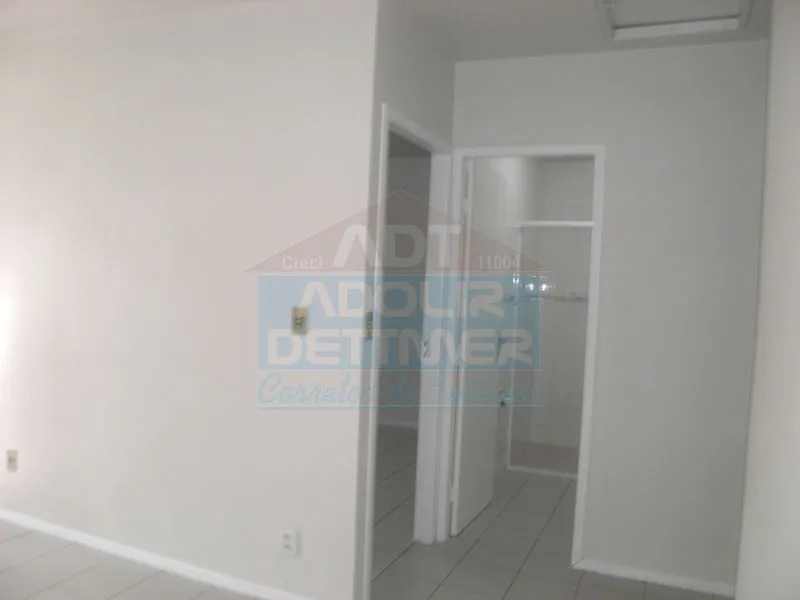 Casa Alvenaria casa geminada - Bairro Bom Retiro - Joinville - SC — foto 6