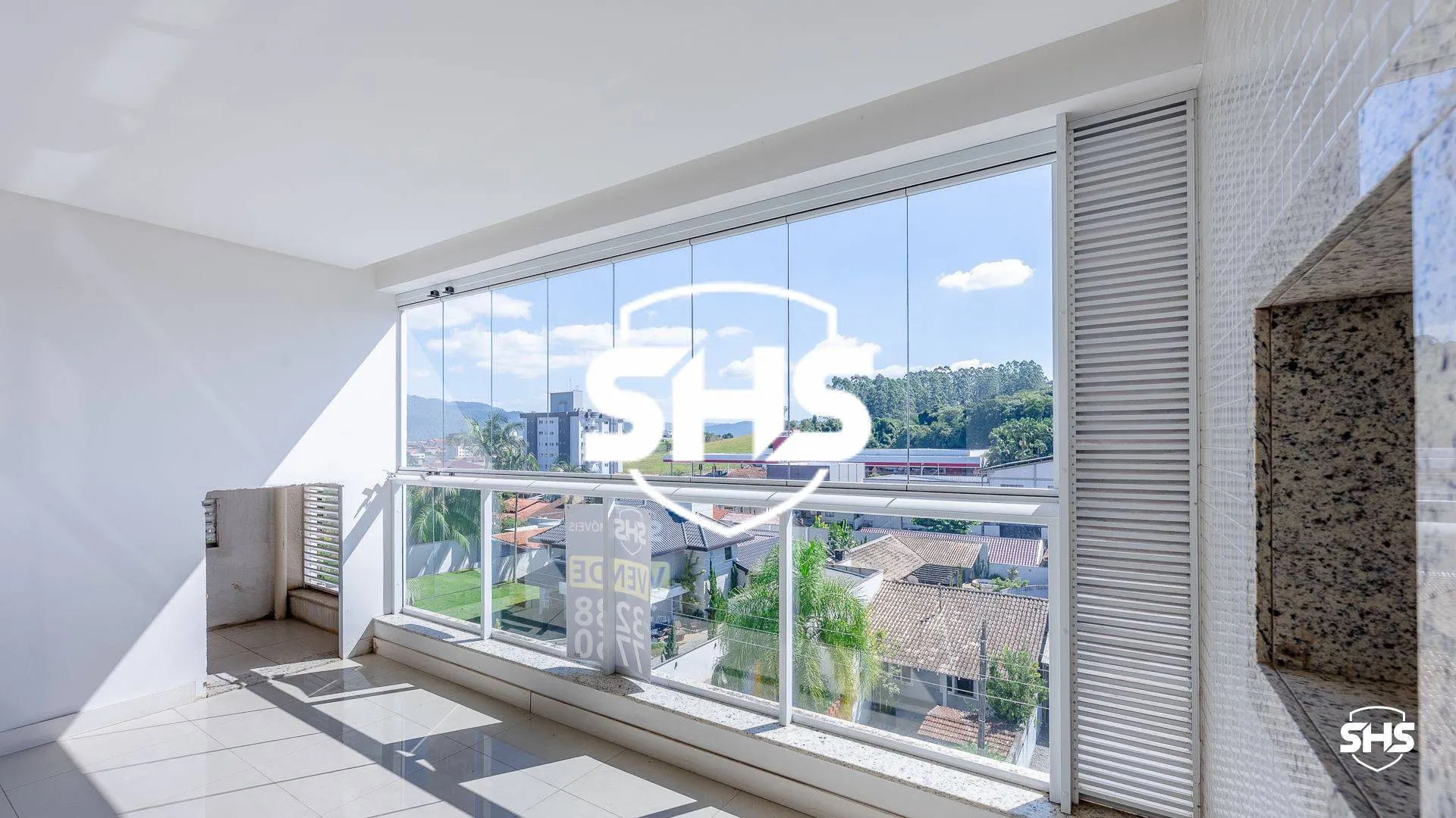 Apartamento à venda com 3 quartos e 3 suítes, 2 vagas, 118m² no Estados, Indaial - foto 1