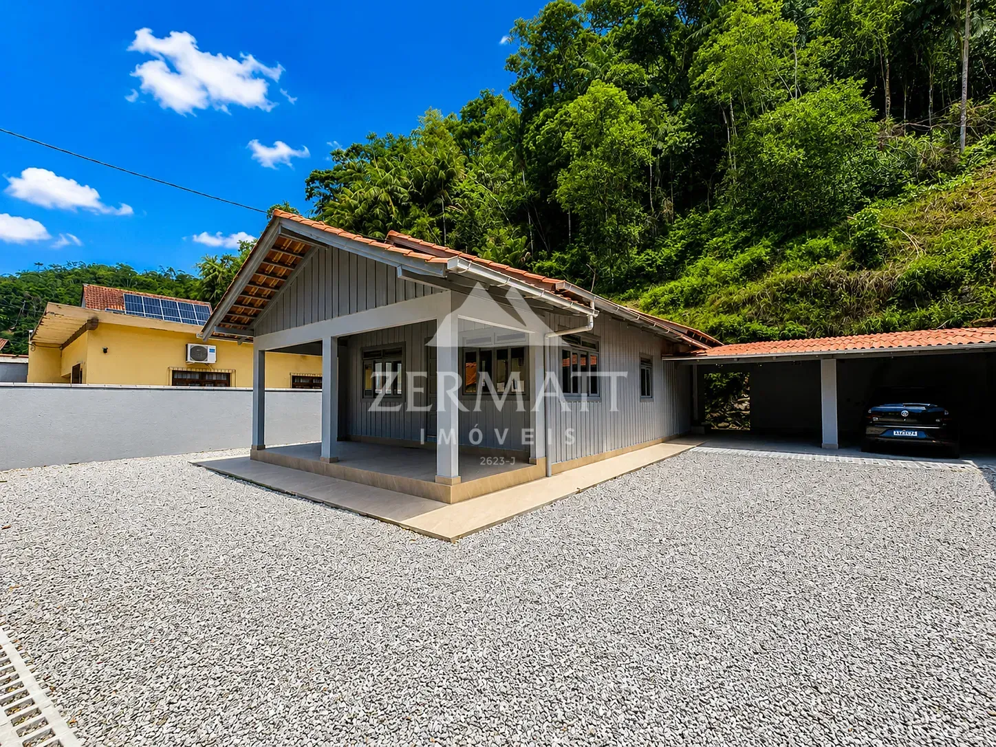 Casa à venda com 3 quartos, 2 vagas, 1016m² no Glória, Blumenau - foto 1