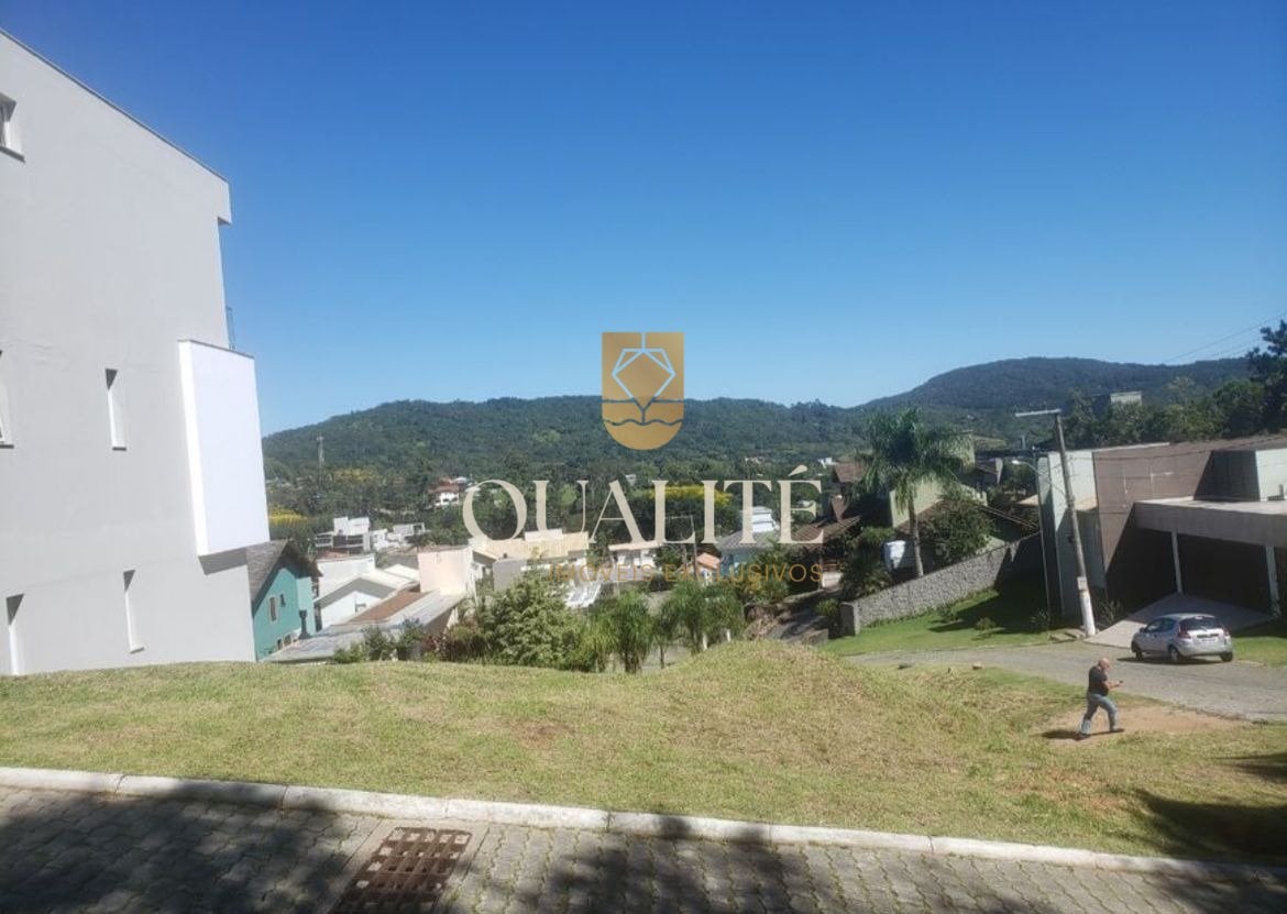 Terreno à venda, 643m² na José Carlos Daux no Santo Antônio de Lisboa, Florianópolis