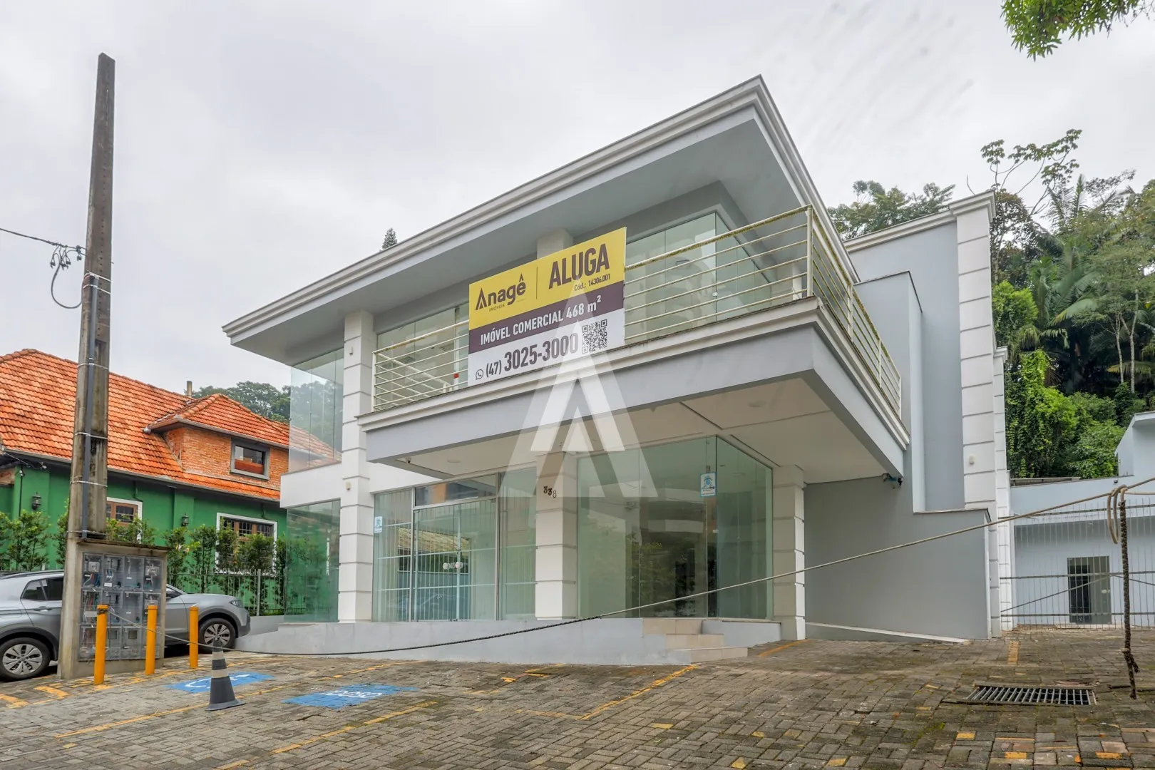 Outros Imóveis para alugar, 469m² no América, Joinville - foto 1