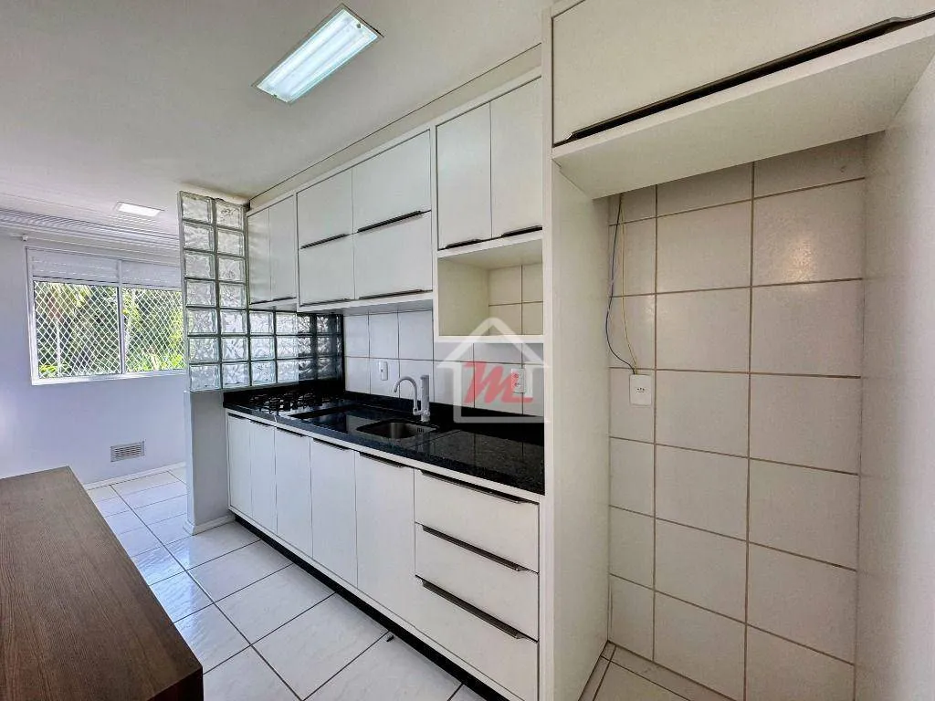 Apartamento à venda com 2 quartos, 1 vaga, 56m² na região do bairro Velha, próximo à Rua Divinópolis, Blumenau — foto 2