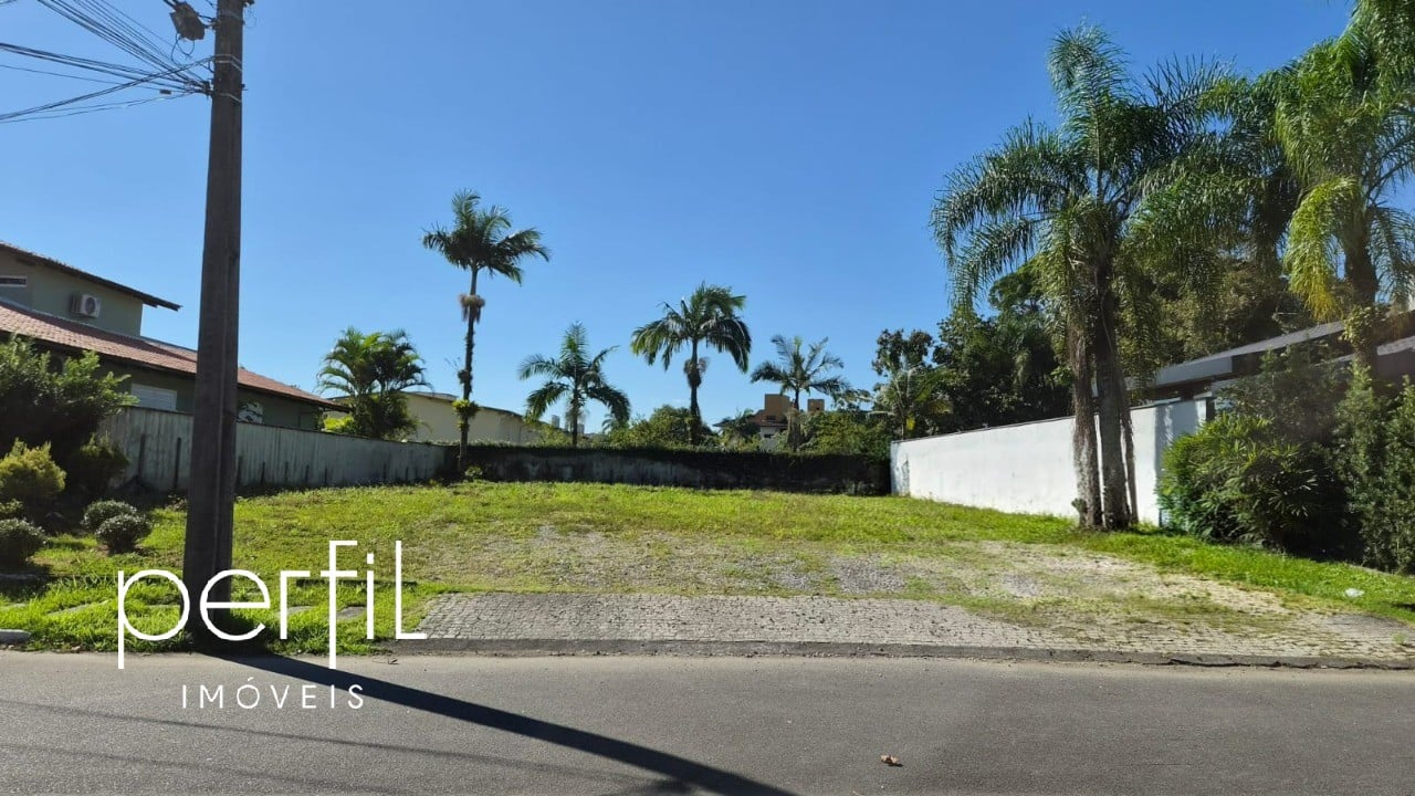 Terreno à venda, 680m² no Costa e Silva, Joinville
