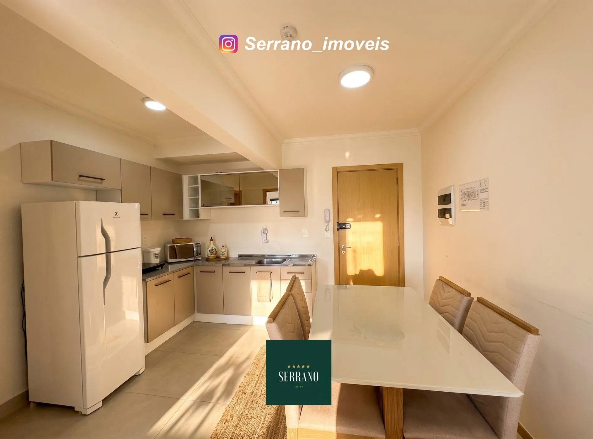 Apartamento Mobiliado com Vaga de Garagem — foto 3