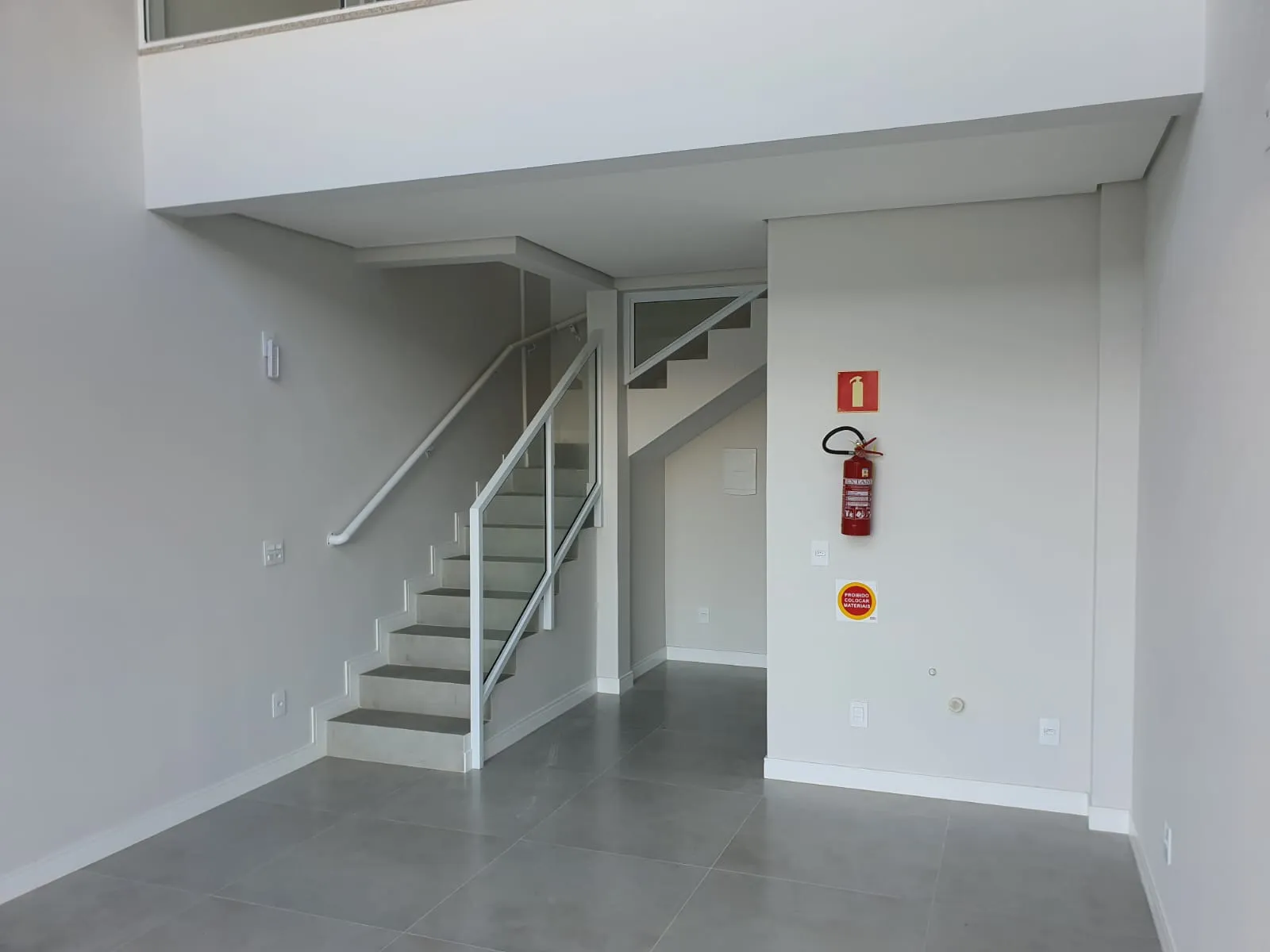 Excelente Loja Comercial Paralelo a BR 101 em Barra Velha — foto 7