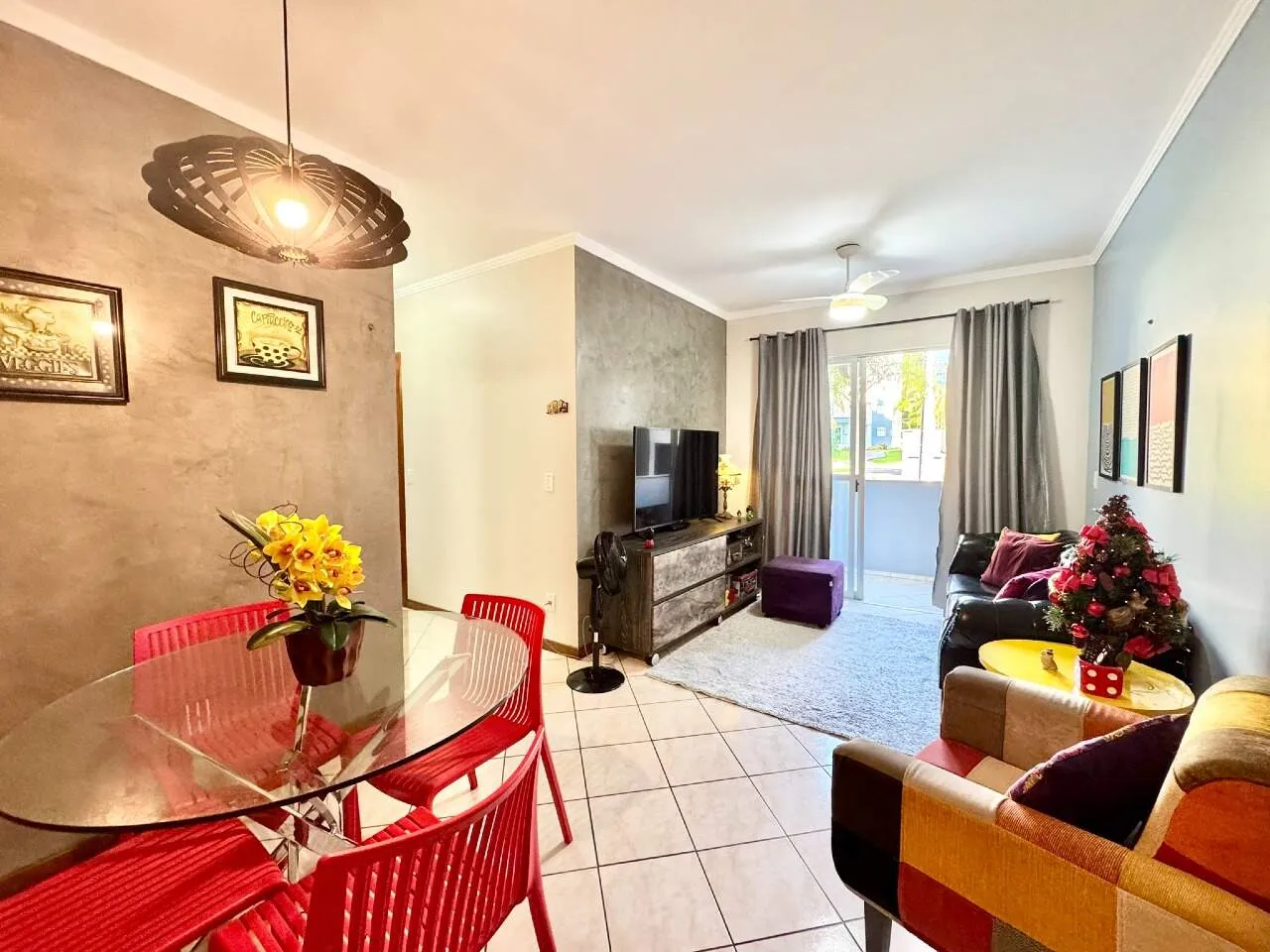 Apartamento à venda com 3 quartos, 1 vaga, 78m² na região do bairro Água Verde, próximo à Rua Johann Ohf, Blumenau — foto 2