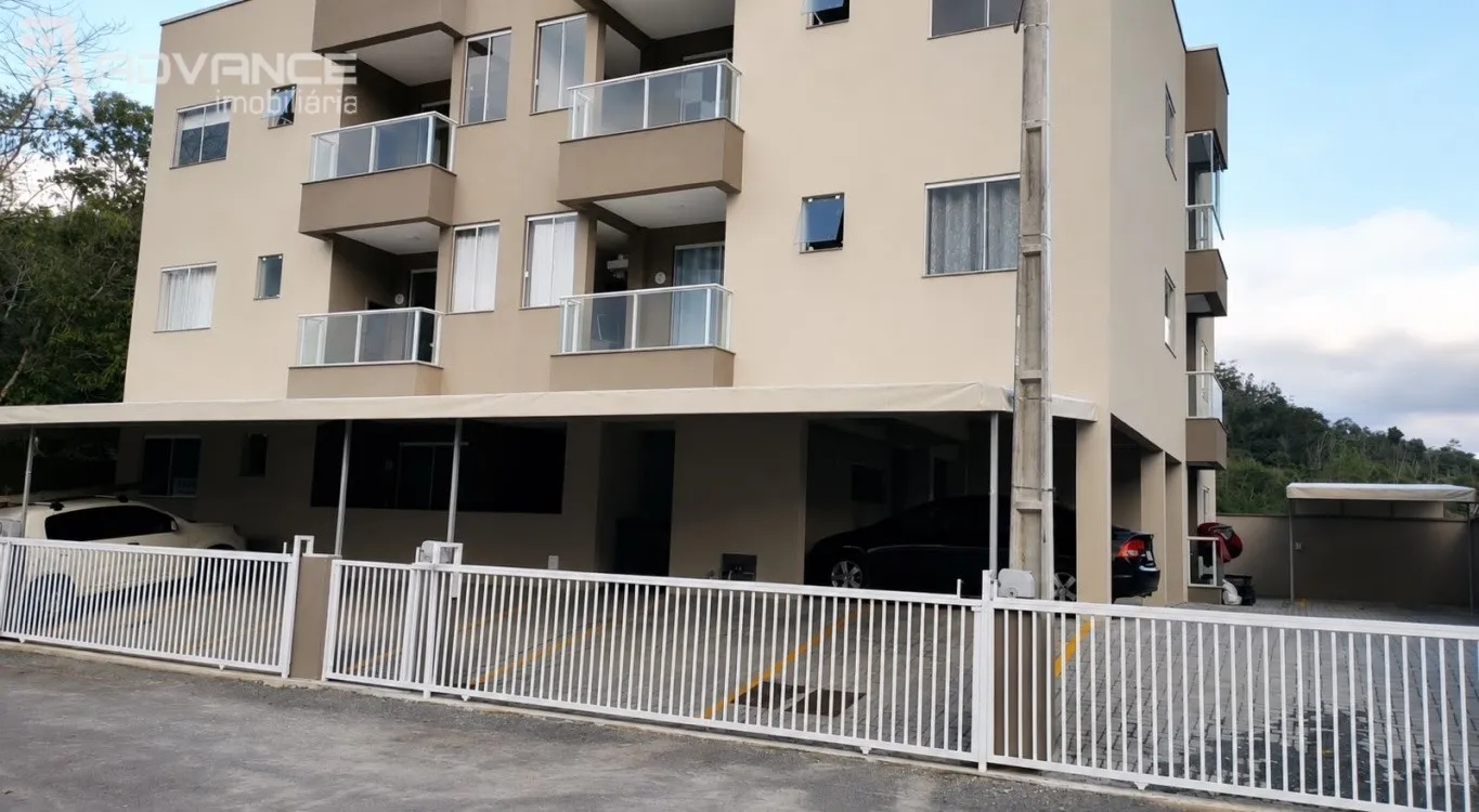 Apartamento à venda com 2 quartos, 1 vaga, 60m² no Glória, Rodeio - foto 1