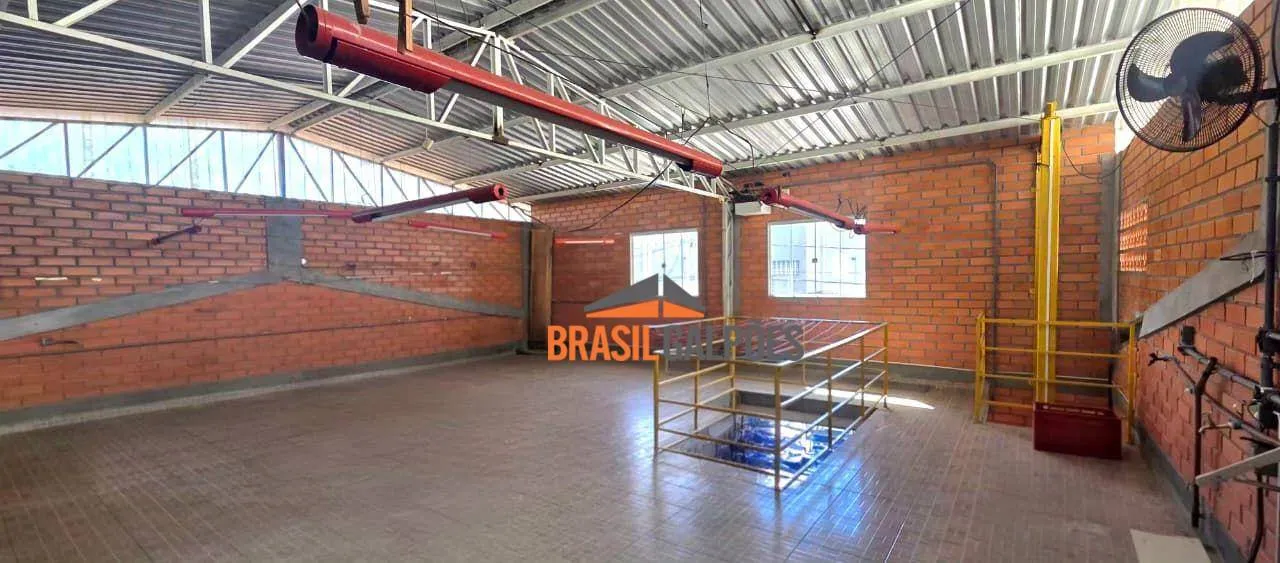Galpão à venda, 5 vagas, 240m² na região do bairro Centro, próximo à Rua 7 de Setembro, Blumenau — foto 7