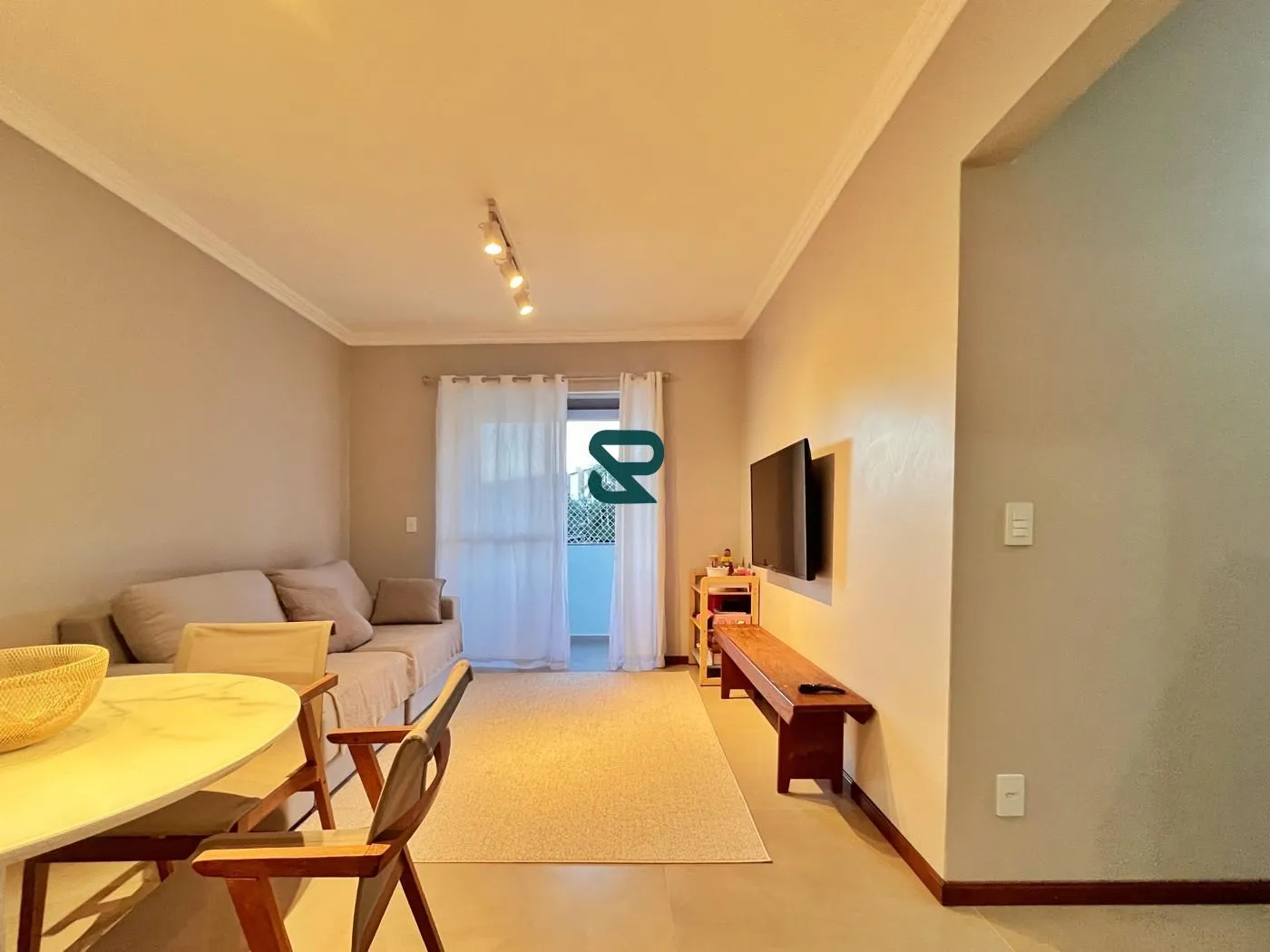 APARTAMENTO COM FÁCIL ACESSO AO CENTRO! — foto 4