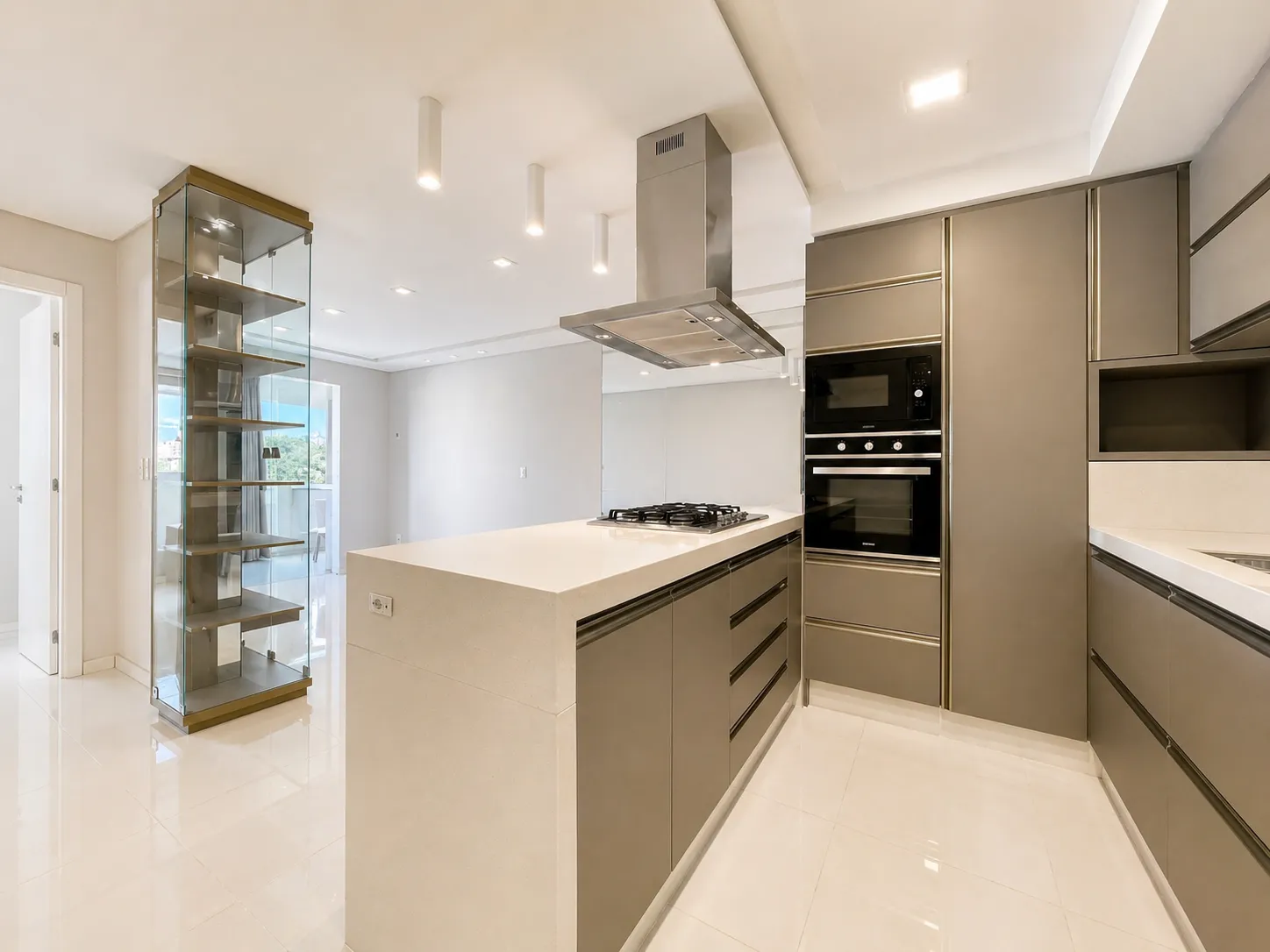 Apto 2 suítes e 2 vagas semimobiliado no Jardim Blumenau — foto 3