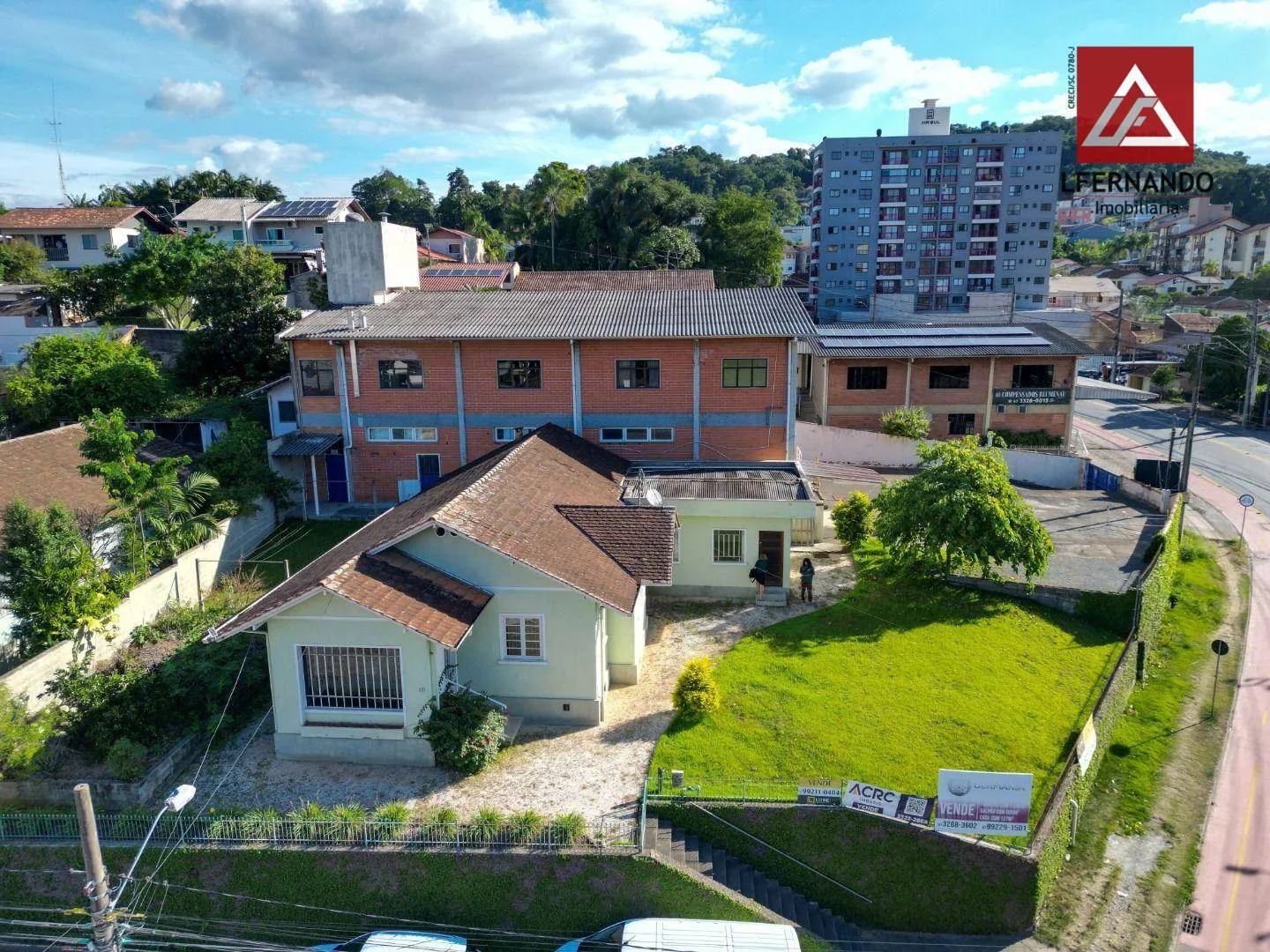 Galpão à venda, 6 vagas, 737m² na região do bairro Velha, próximo à Rua João Pessoa, Blumenau — foto 2
