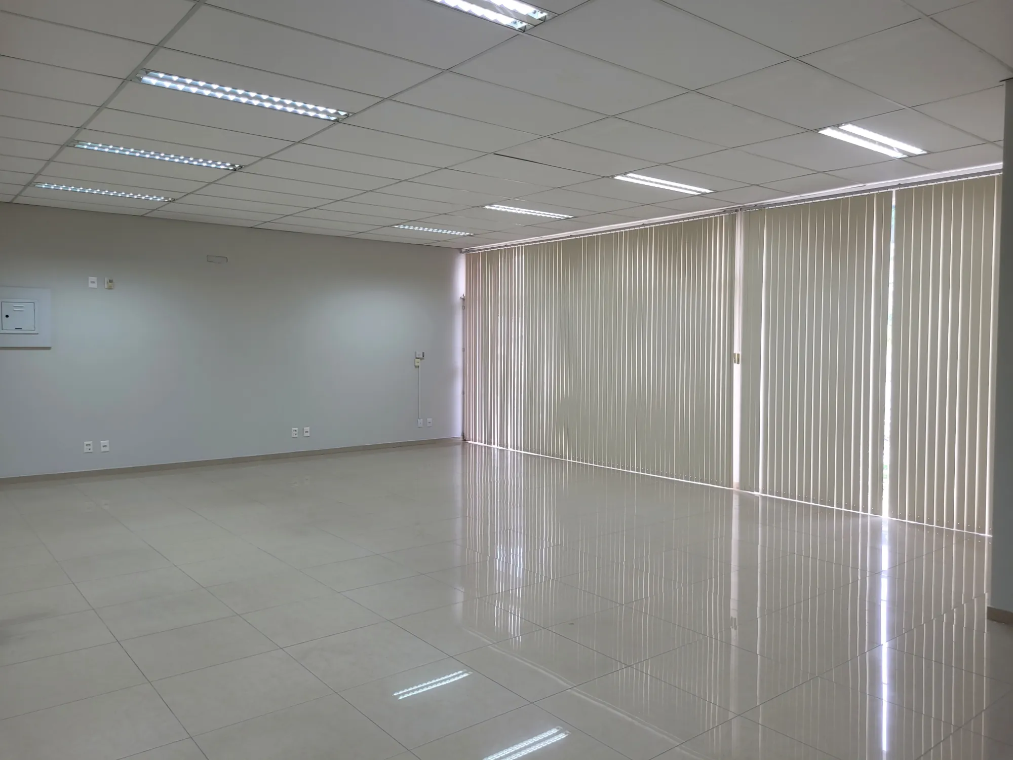 Loja  Sala Escritório em prédio comercial  — foto 5