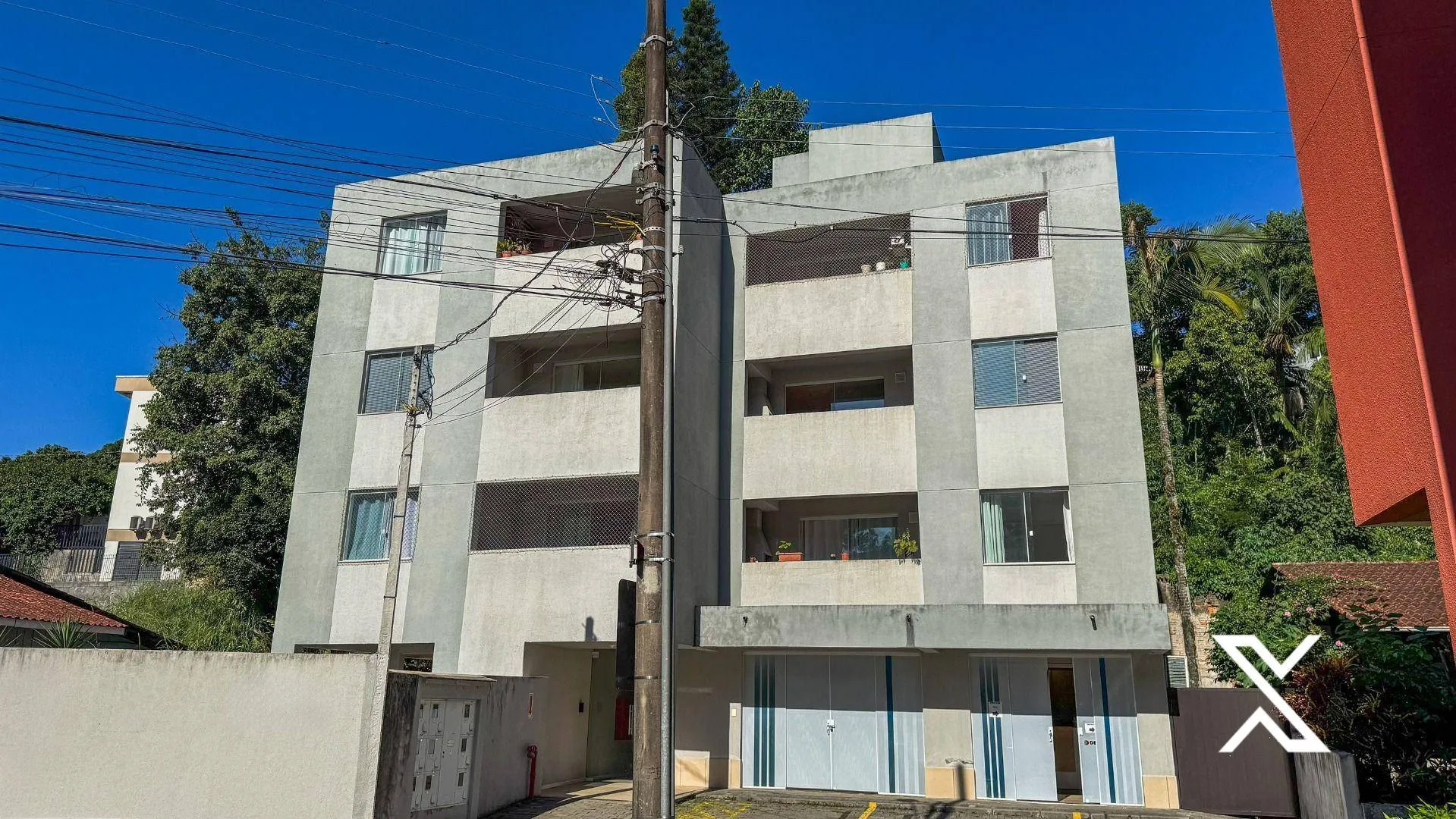 Sala/Escritório à venda, 8 vagas, 750m² no Centro, Blumenau - foto 1