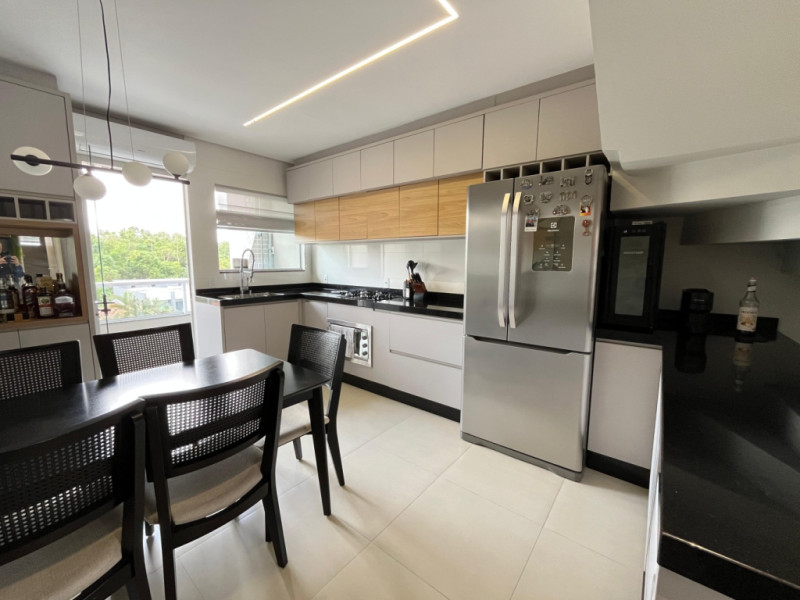 Casa · à venda · 2 quartos · 91m² · Água Verde, Blumenau