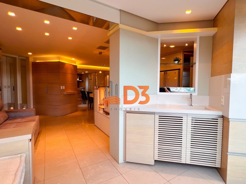 Apartamento · para alugar · 3 quartos · 98m² · Centro, Blumenau
