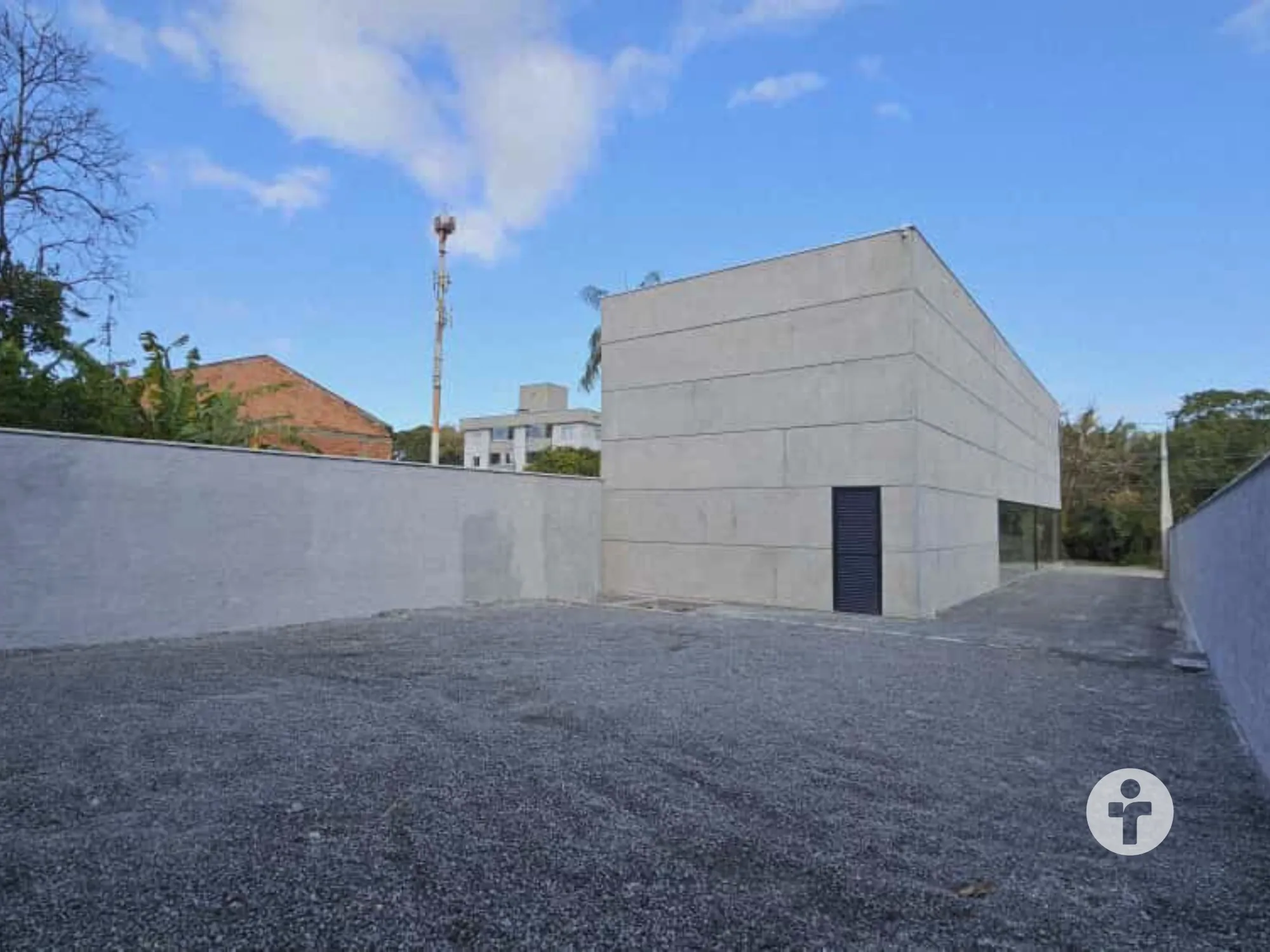 Loja à venda, 6 vagas, 184m² na região do bairro Itoupava Norte, próximo à Rua Vereador Maurício José Pacheco, Blumenau — foto 3