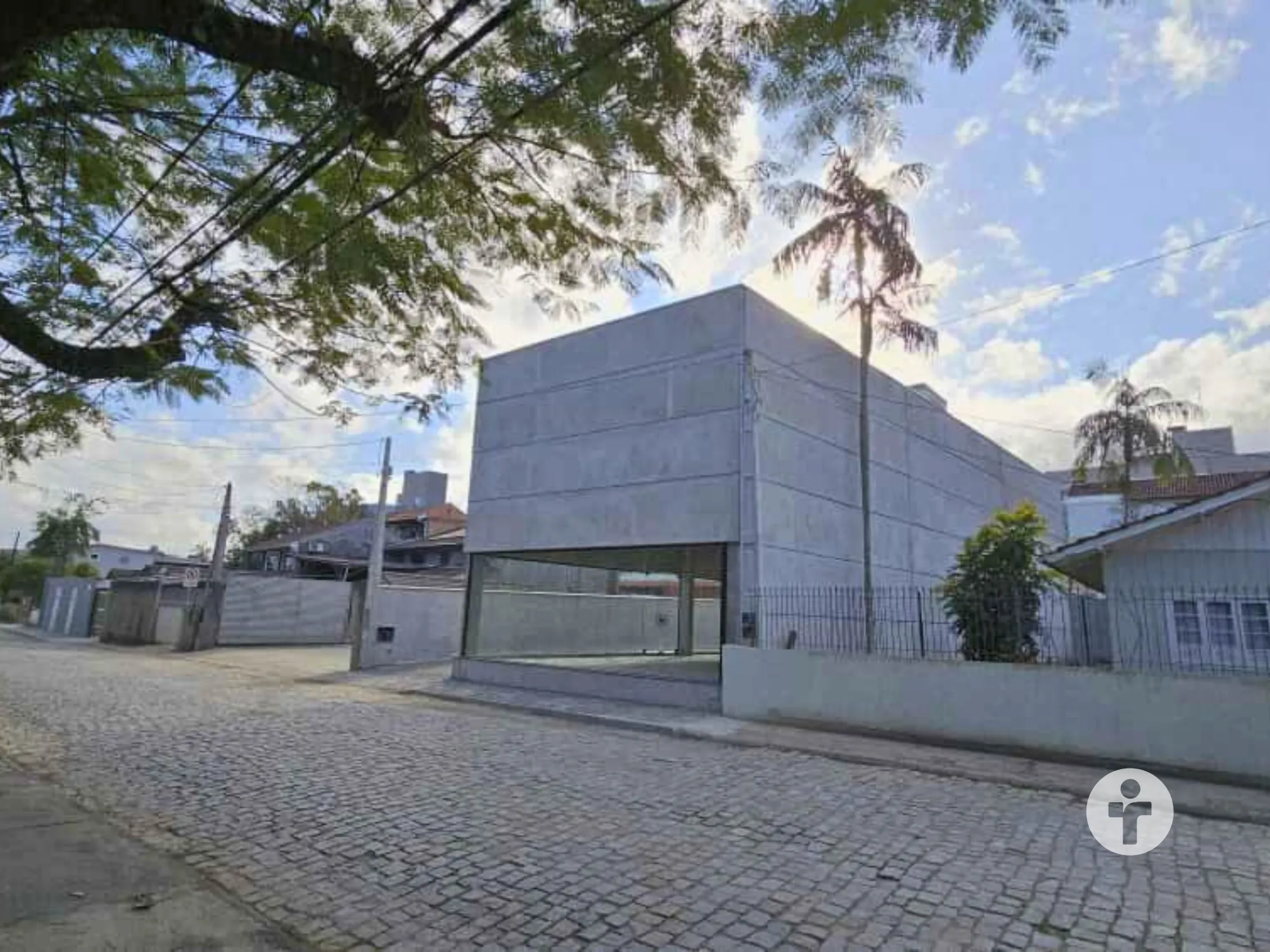Loja à venda, 6 vagas, 184m² no Itoupava Norte, Blumenau - foto 1