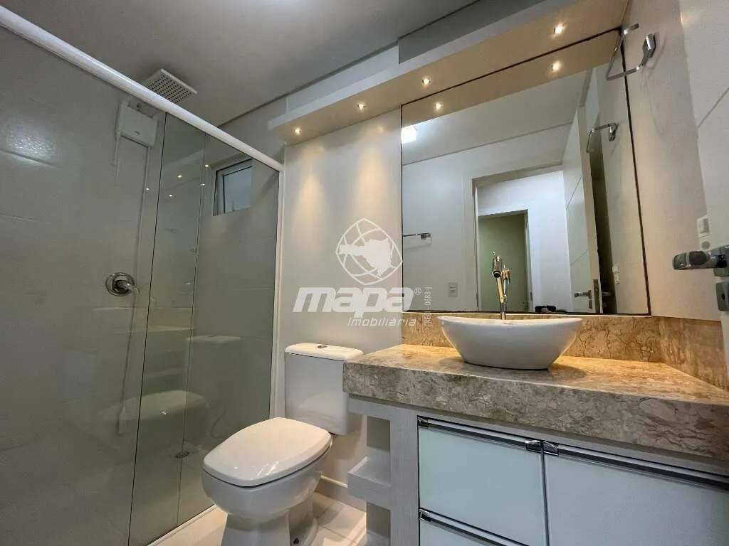 Belíssimo apartamento semi mobiliado . — foto 5