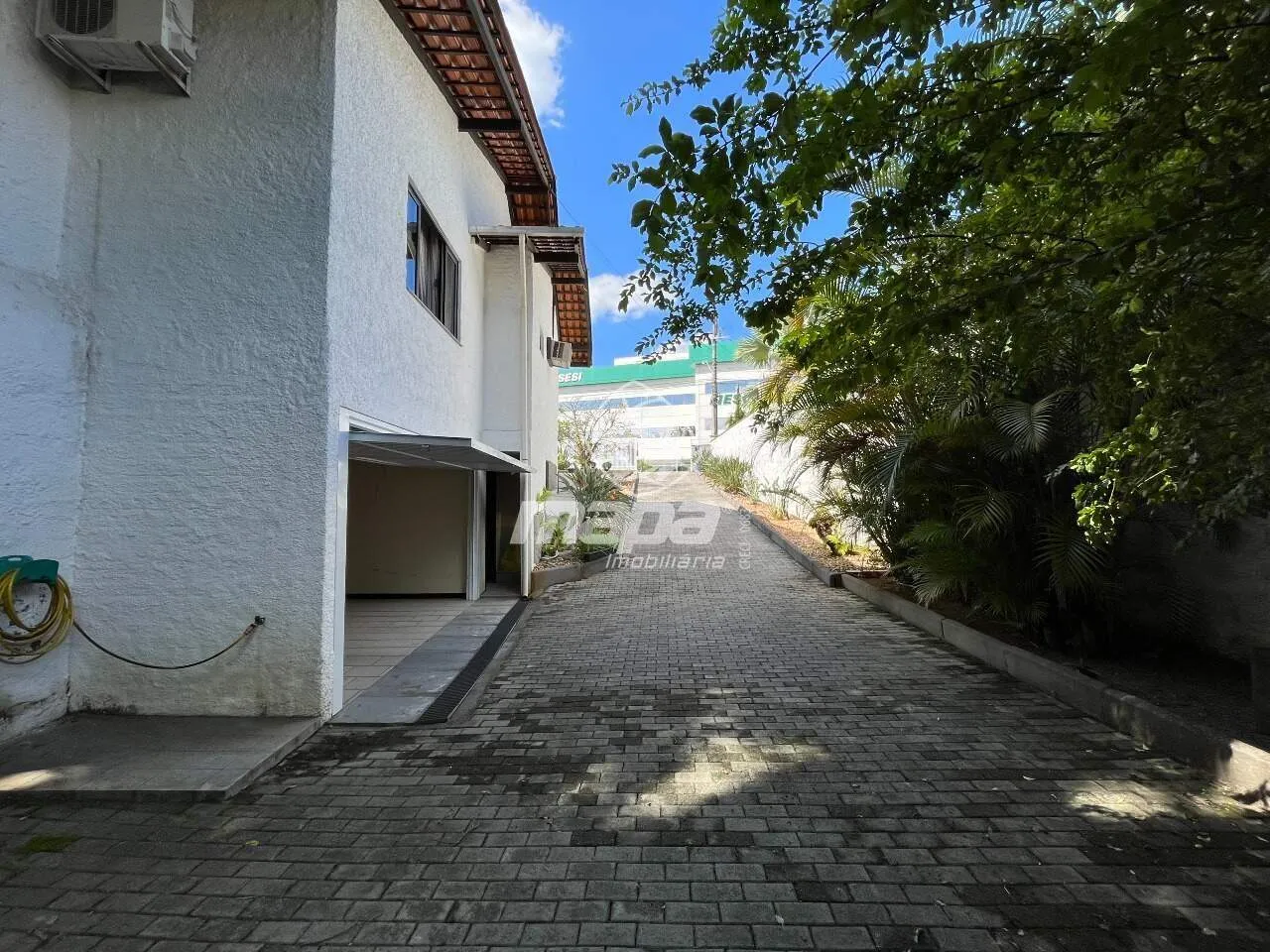 Casa no Centro da cidade com amplo terreno — foto 5