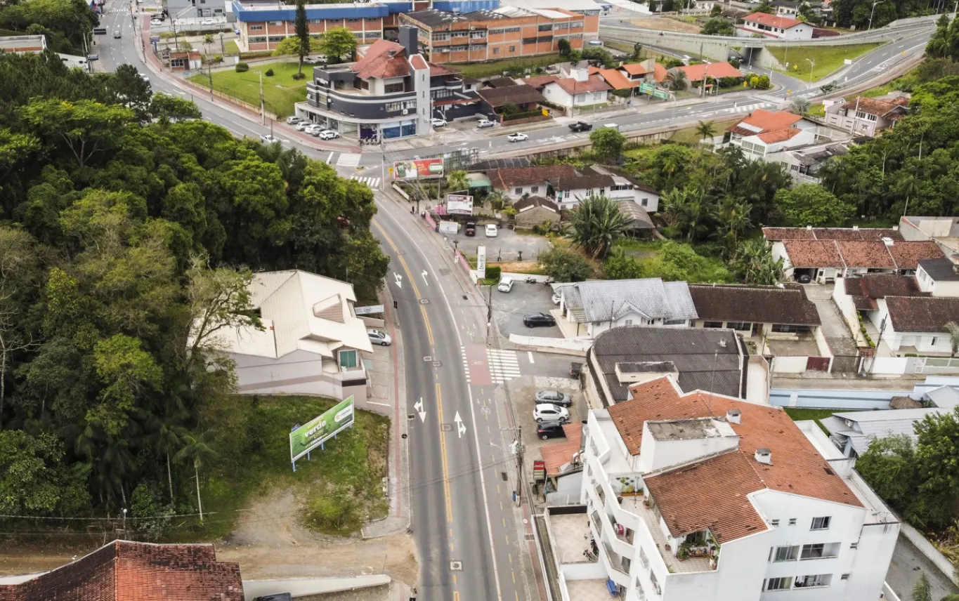 Terreno para Construção de imóvel comercial ou Residencial Bairro Velha. — foto 2