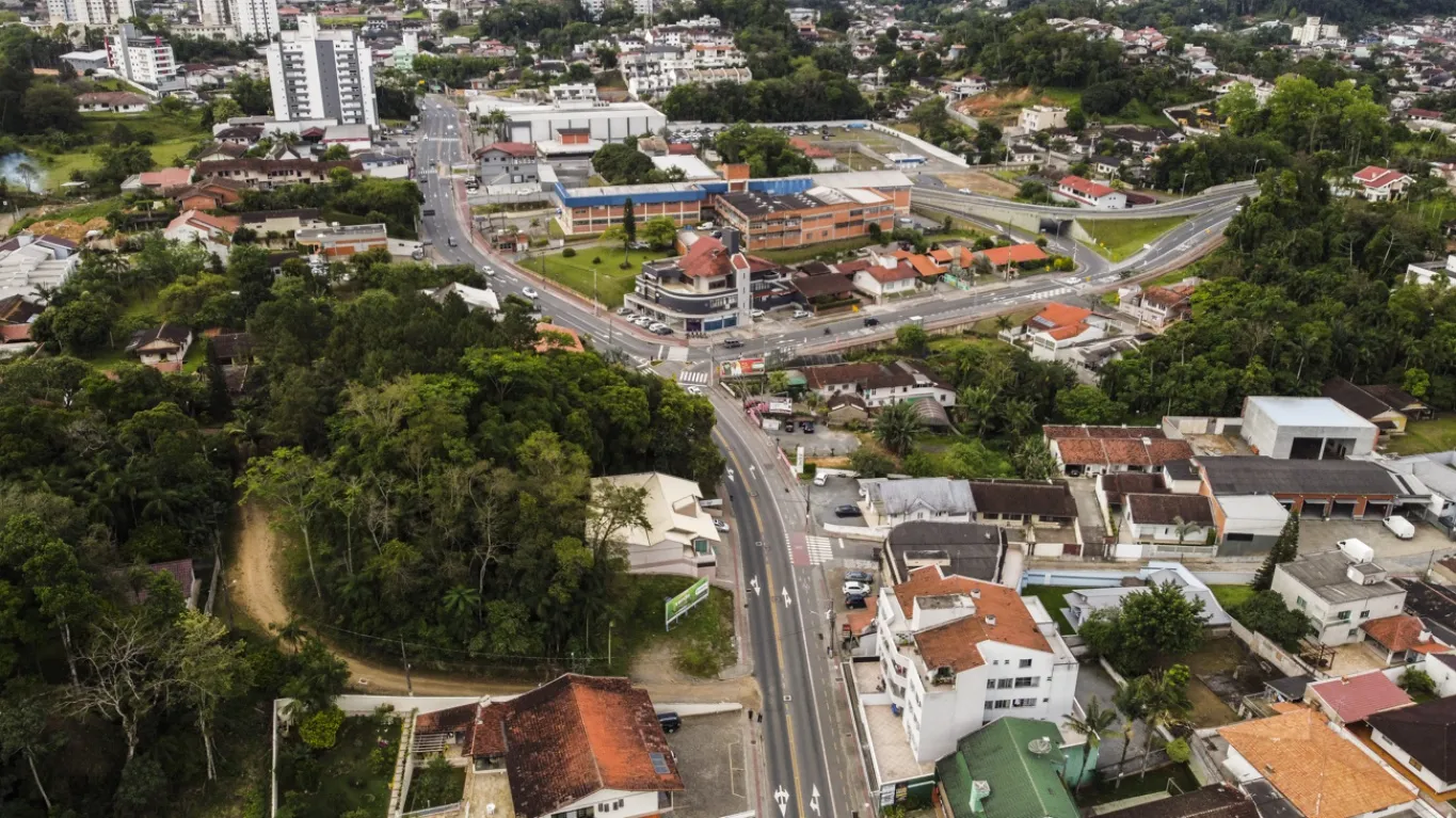 Terreno para Construção de imóvel comercial ou Residencial Bairro Velha. — foto 4